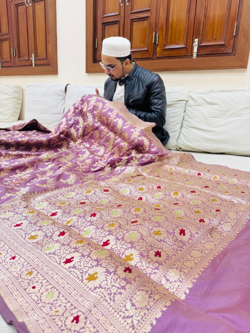 Pure Banarasi Katan Silk Mina Jaal Saree