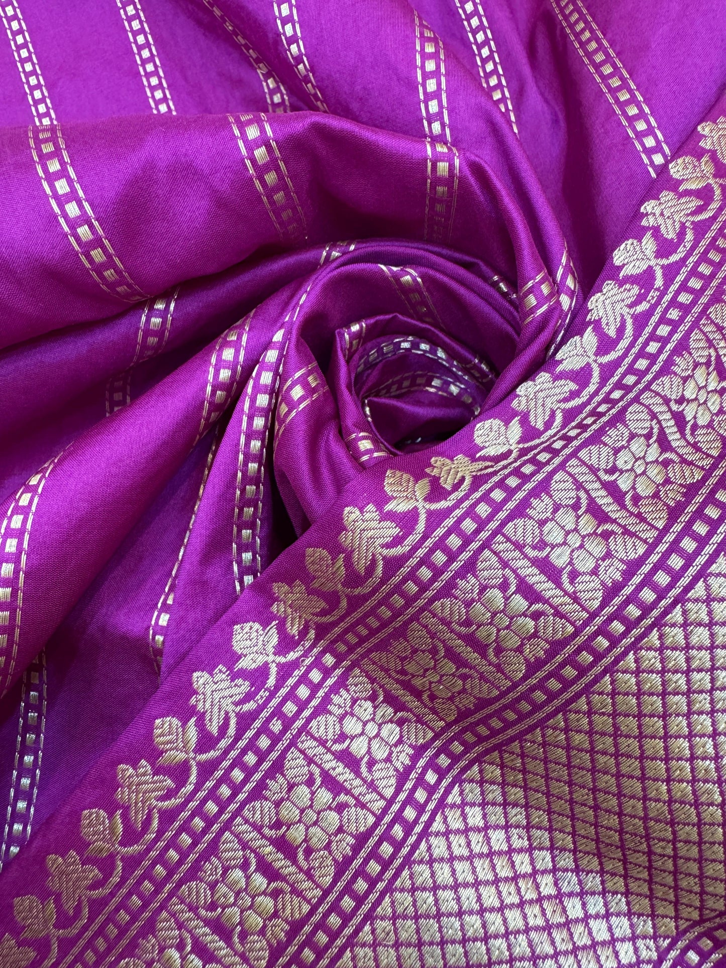 Pure Banarasi Katan Silk Rangkaat Saree