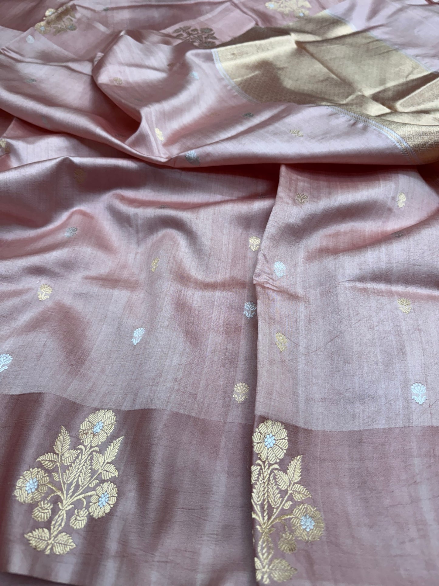 Pure Banarasi Dupion Silk Kadhwa Buta Satin Border Saree