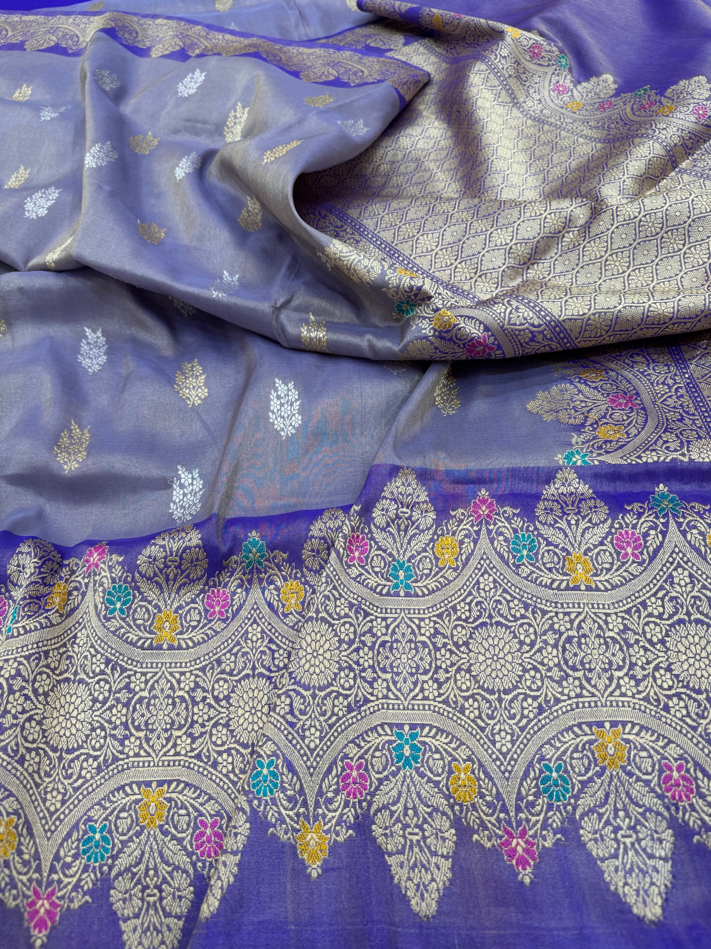 Pure Banarasi Katan Tissue Silk Kadiyal Border Saree