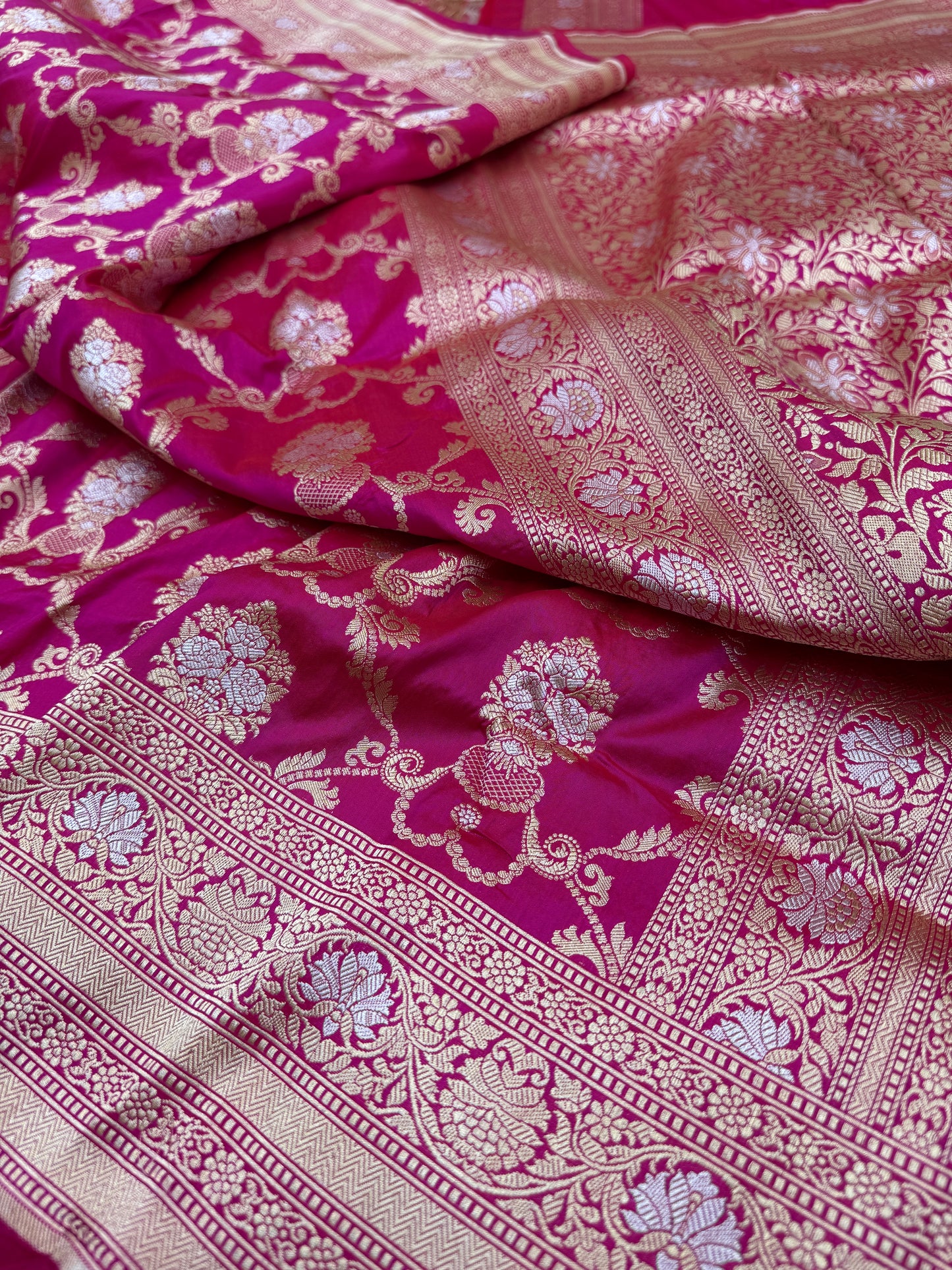 Pure Banarasi Katan Silk Jaal Saree
