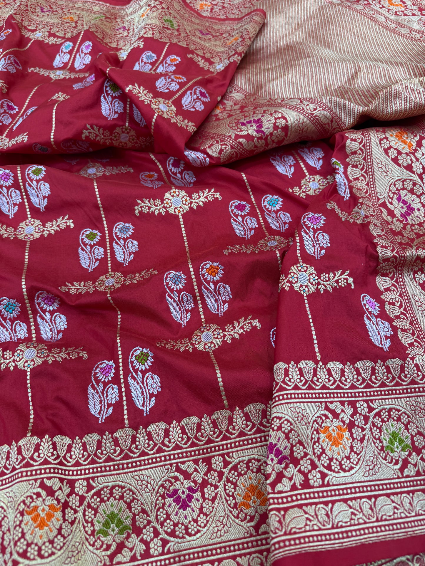 Pure Banarasi Katan Silk Kadhwa Buti-Stripes Saree