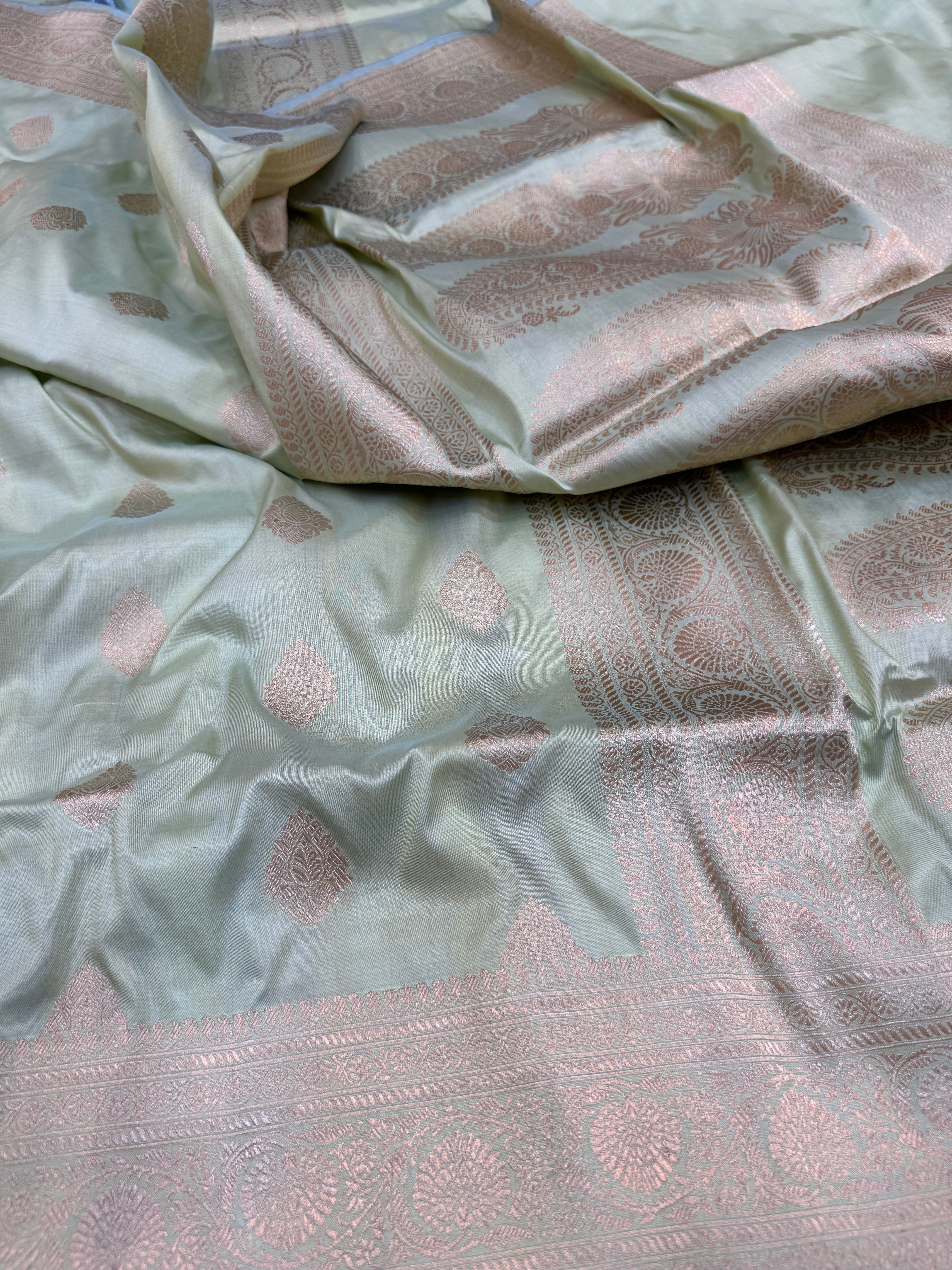 Pure Banarasi Katan Silk Simple Buta Saree