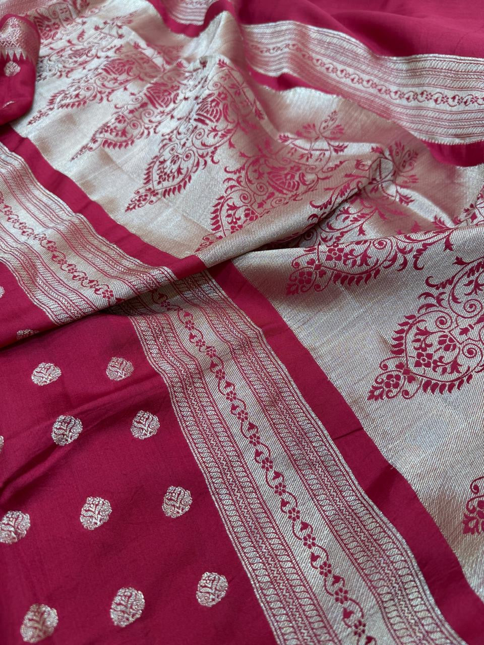 Pure Banarasi Chiniya Silk Mina Buta Saree