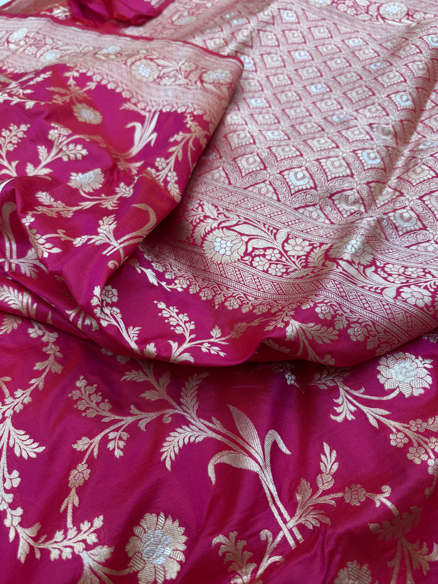 Pure Banarasi Katan Silk Jaal Saree