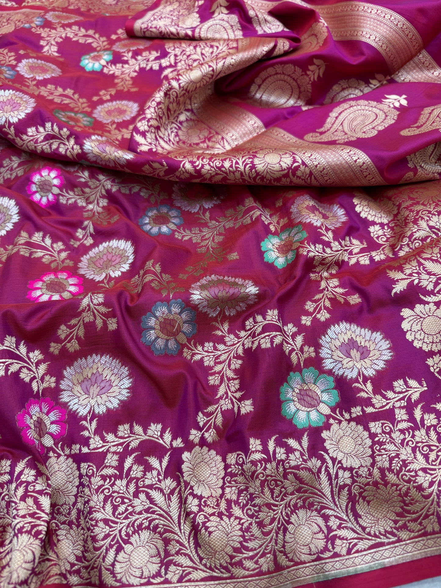 Pure Banarasi Katan Silk Meena Jaal Saree