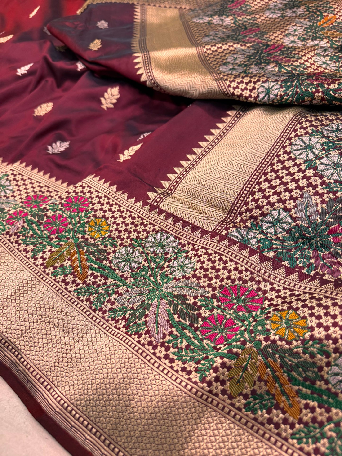 Pure Banarasi Katan Silk Kadhwa Buti Saree