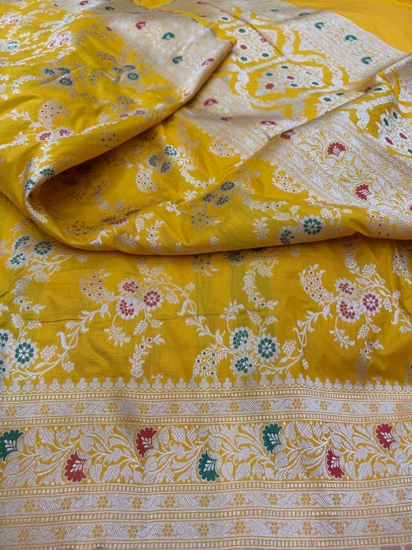 Pure Banarasi Katan Silk Meena Jaal Saree