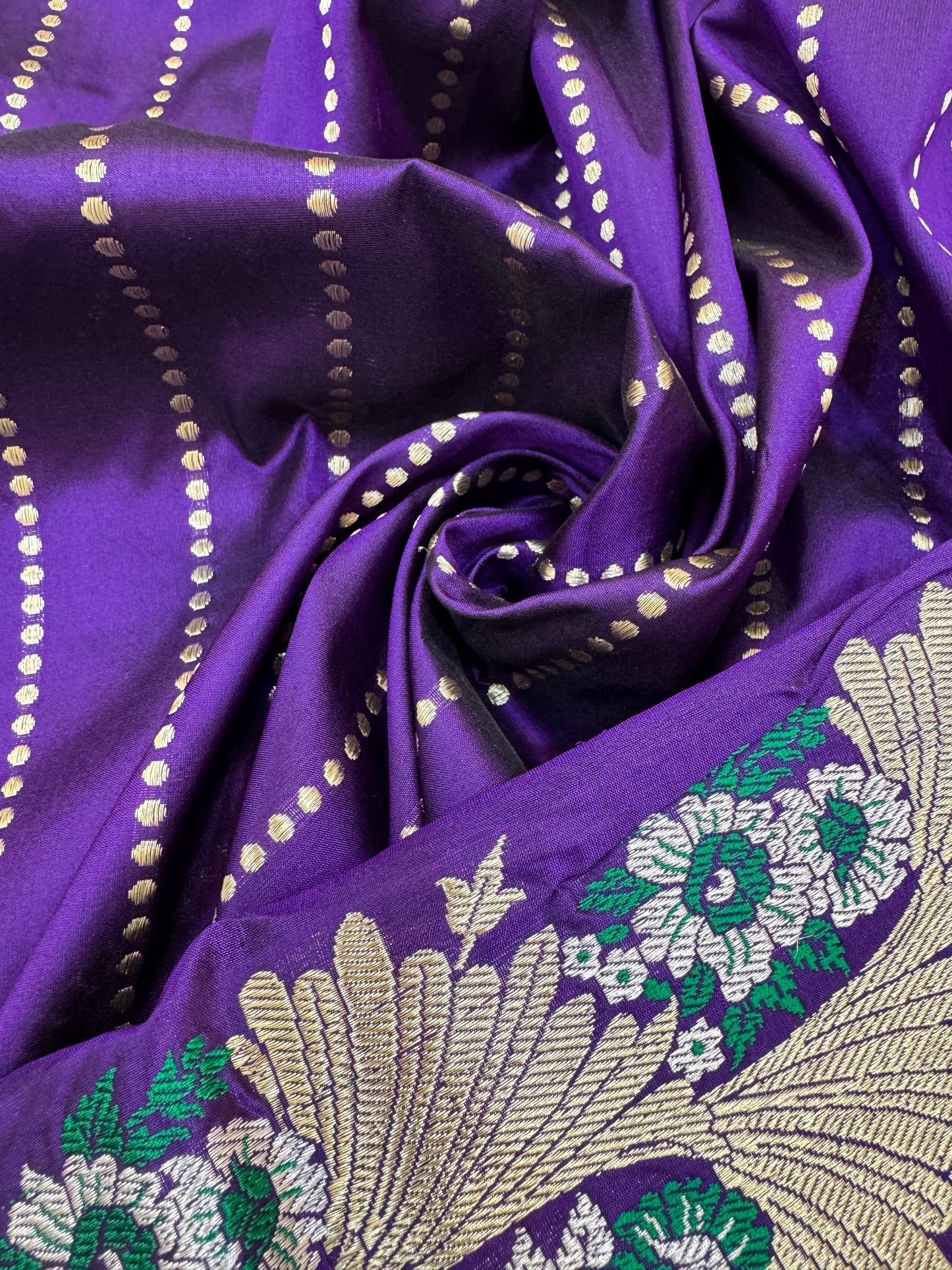 Pure Banarasi Katan Silk Kadhwa Designer Saree