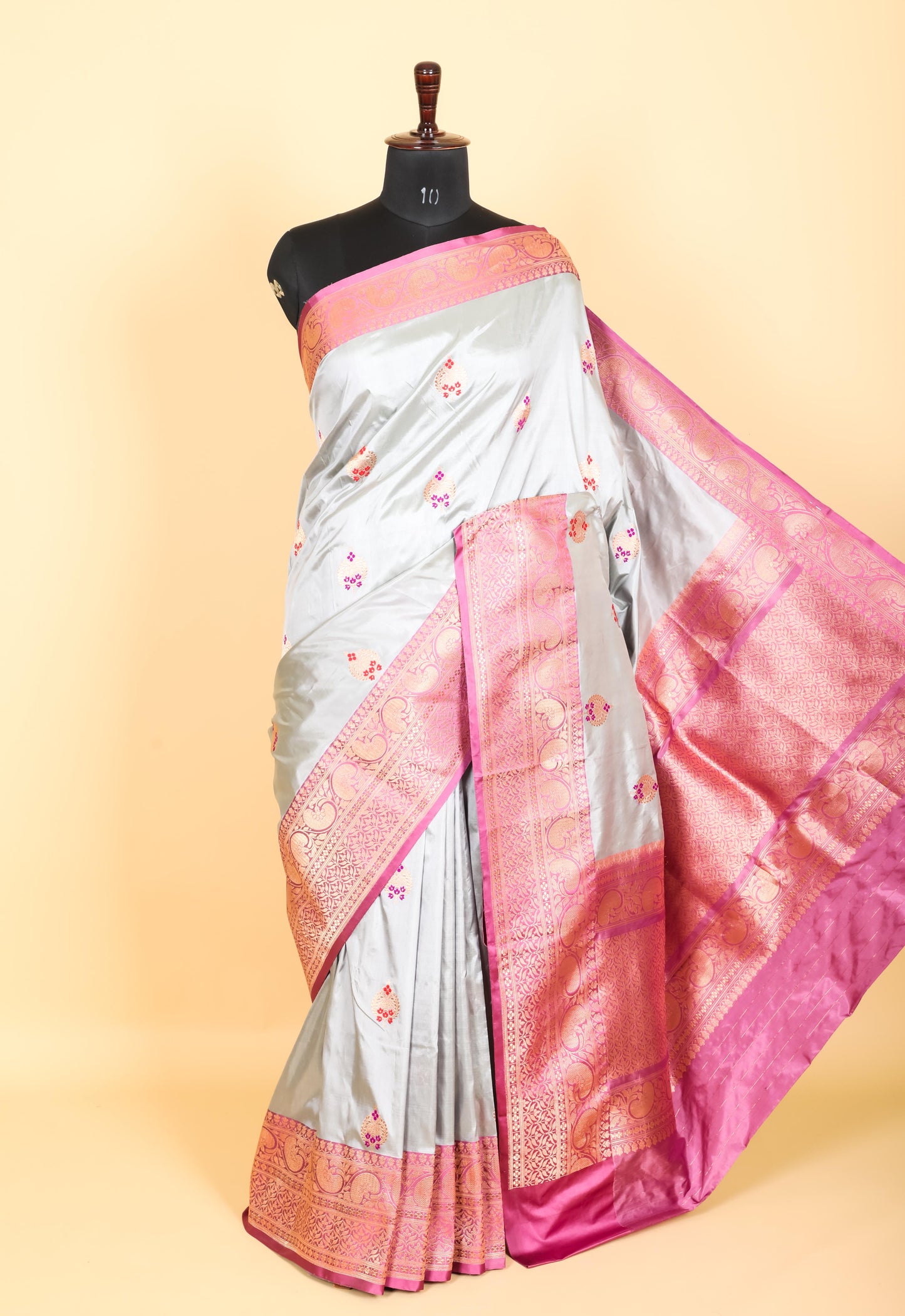 Pure Katan Silk Kadhwa Buta Banarasi Saree