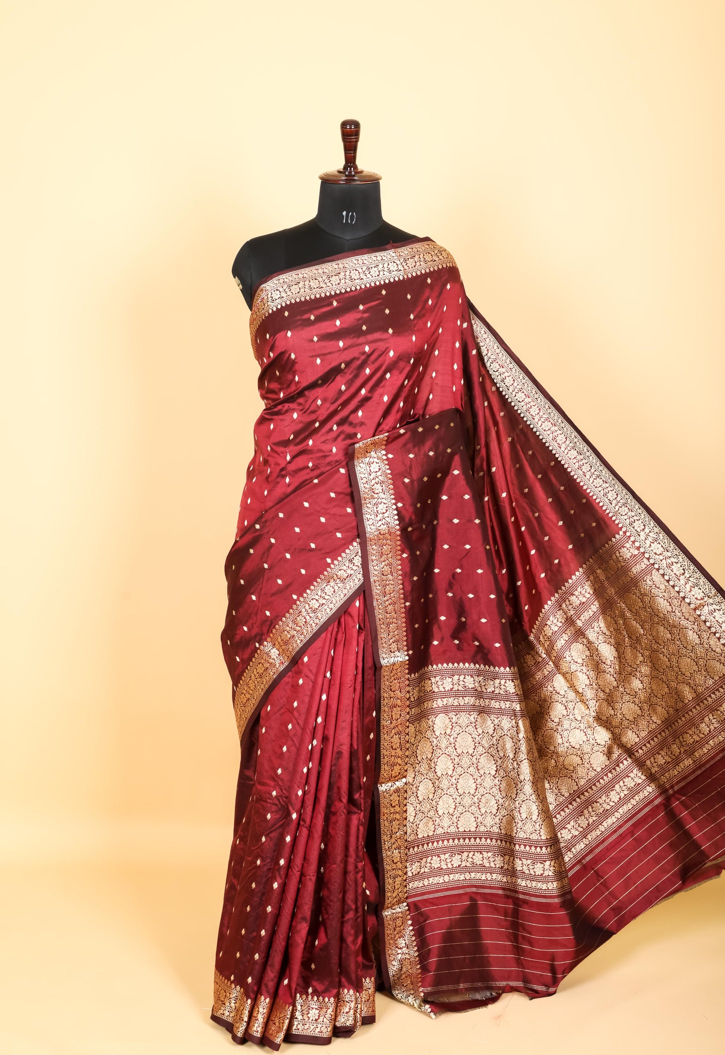 Pure Katan Silk Chunri Buti Banarasi Saree
