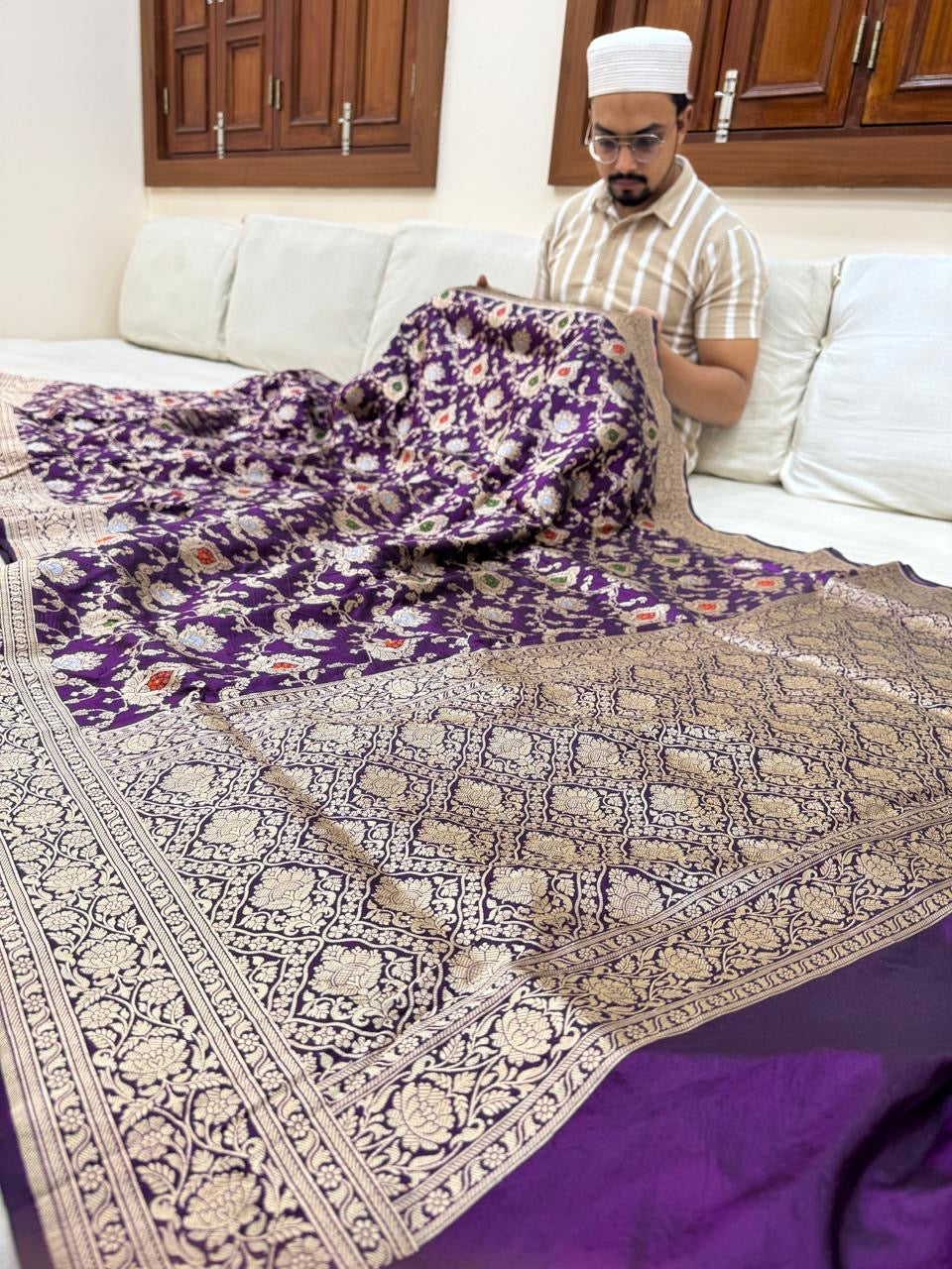 Pure Banarasi Katan Silk Mina Jaal Saree