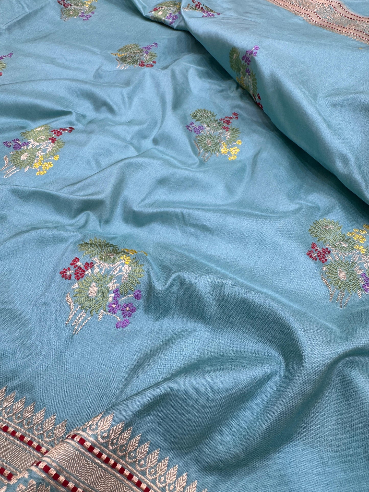 Pure Banarasi Katan Silk Tilfi Buti Saree