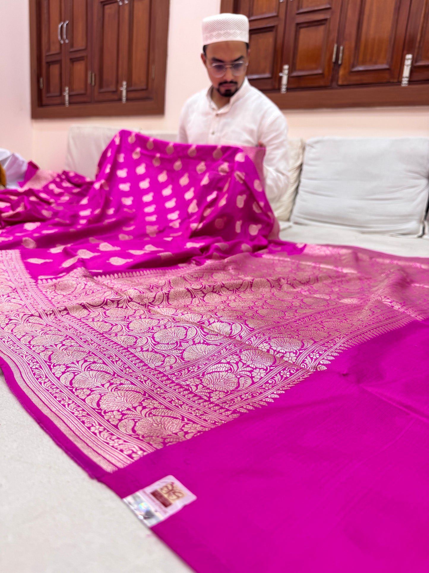 Pure Banarasi Katan Silk Buti Saree