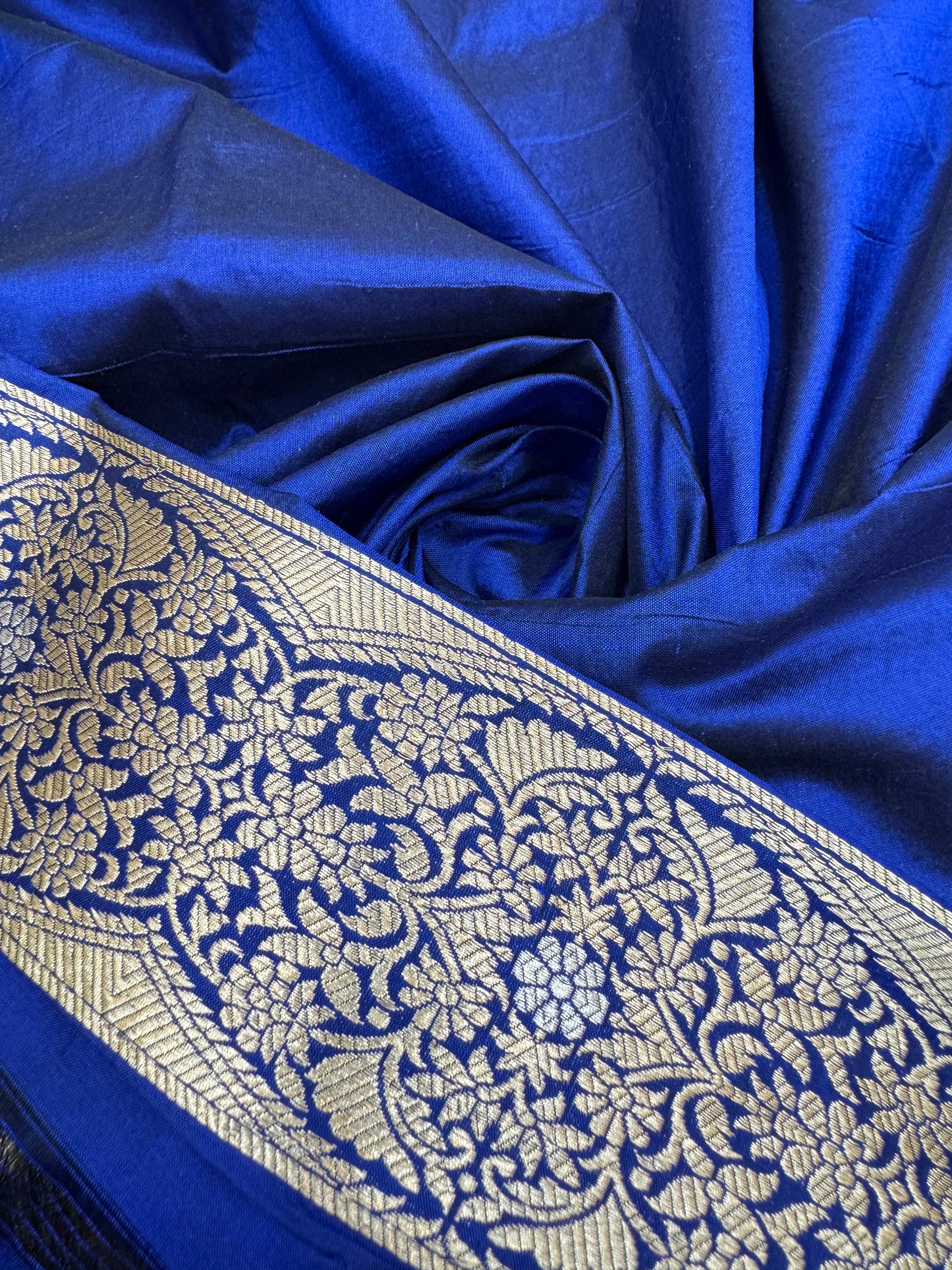 Pure Banarasi Katan Silk Sona Mina Jaal Saree