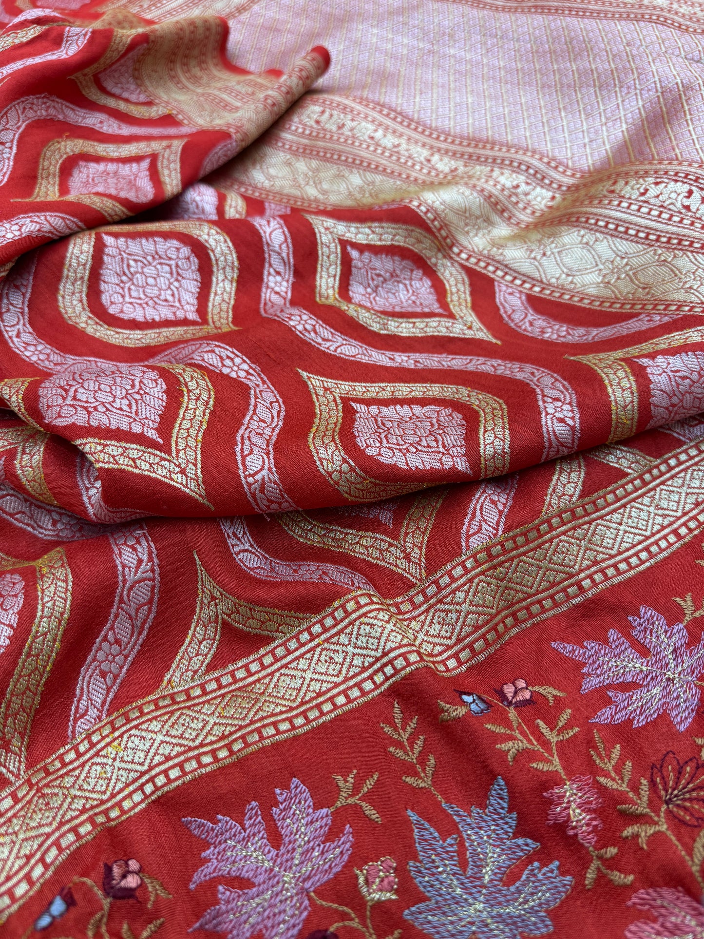 Pure Banarasi Tasar Silk Jaal Saree
