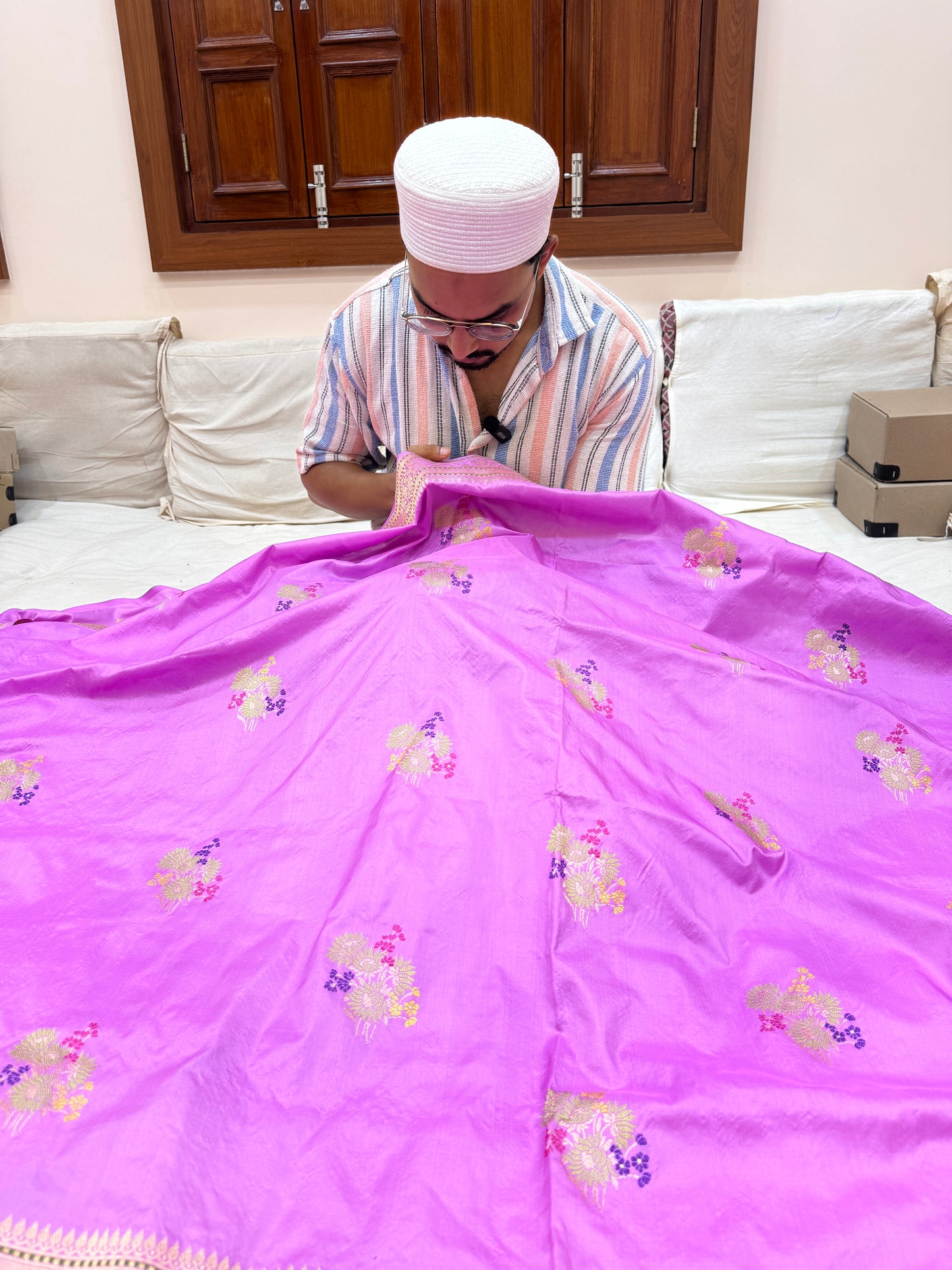 Pure Banarasi Katan Silk Tilfi Buti Saree