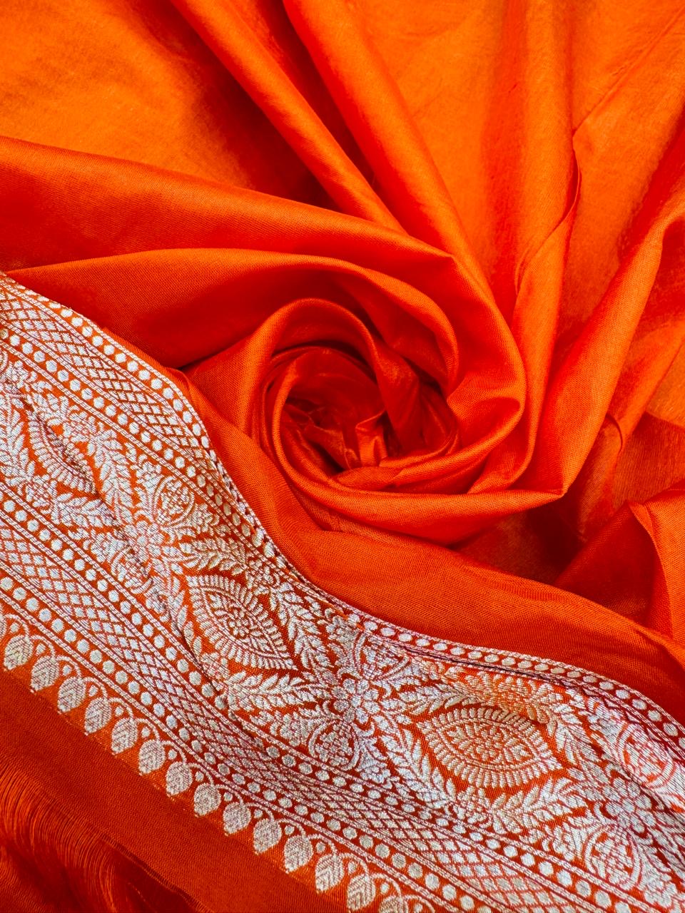 Pure Banarasi Katan Silk Mina Jaal Saree