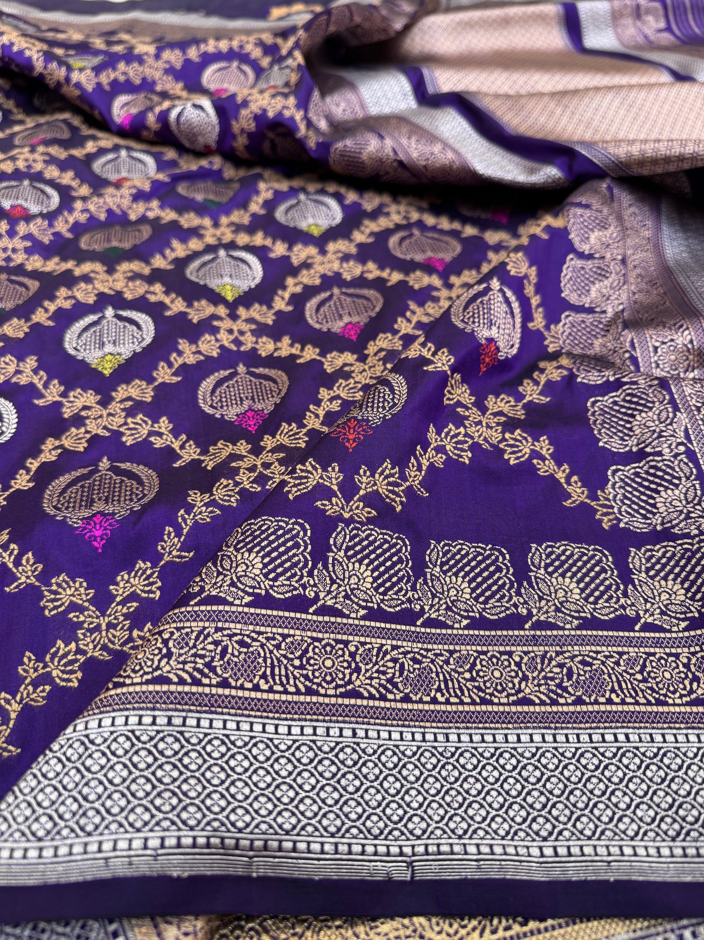 Pure Banarasi Katan Silk Kadhwa Mina Jaal Saree