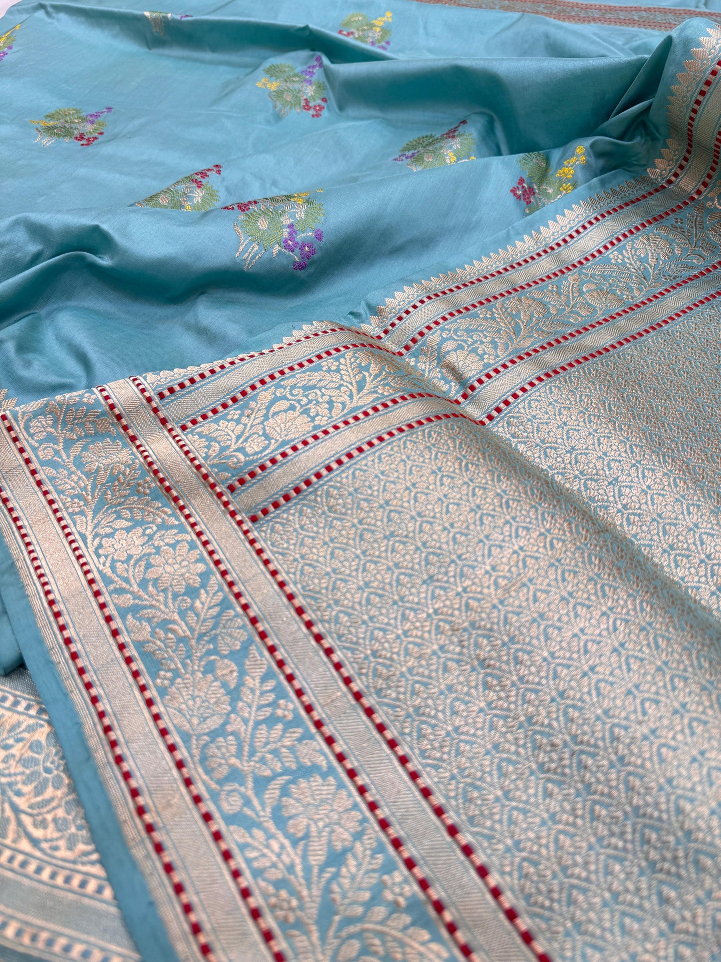 Pure Banarasi Katan Silk Tilfi Buti Saree
