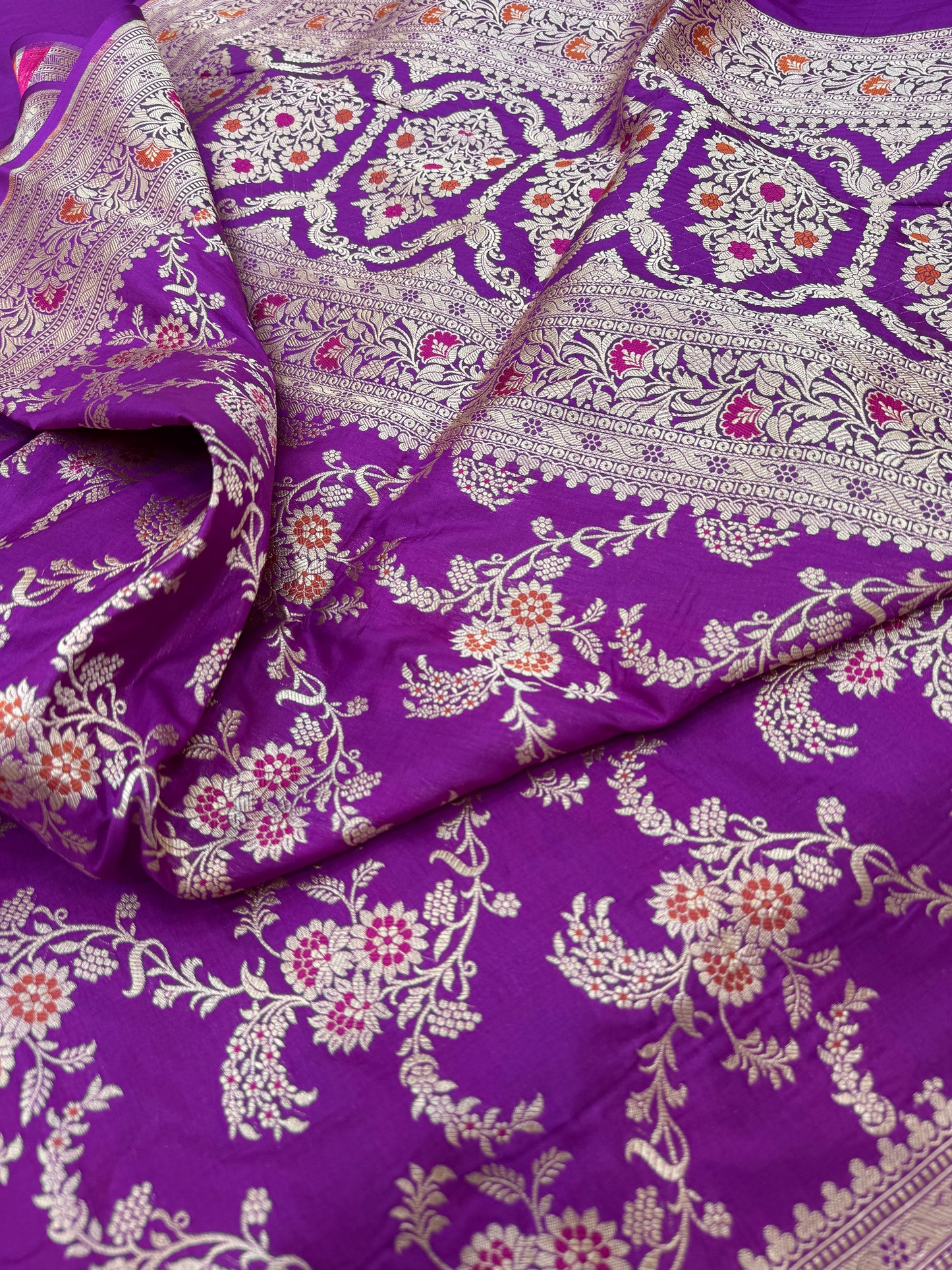 Pure Banarasi Katan Silk Meena Jaal Saree