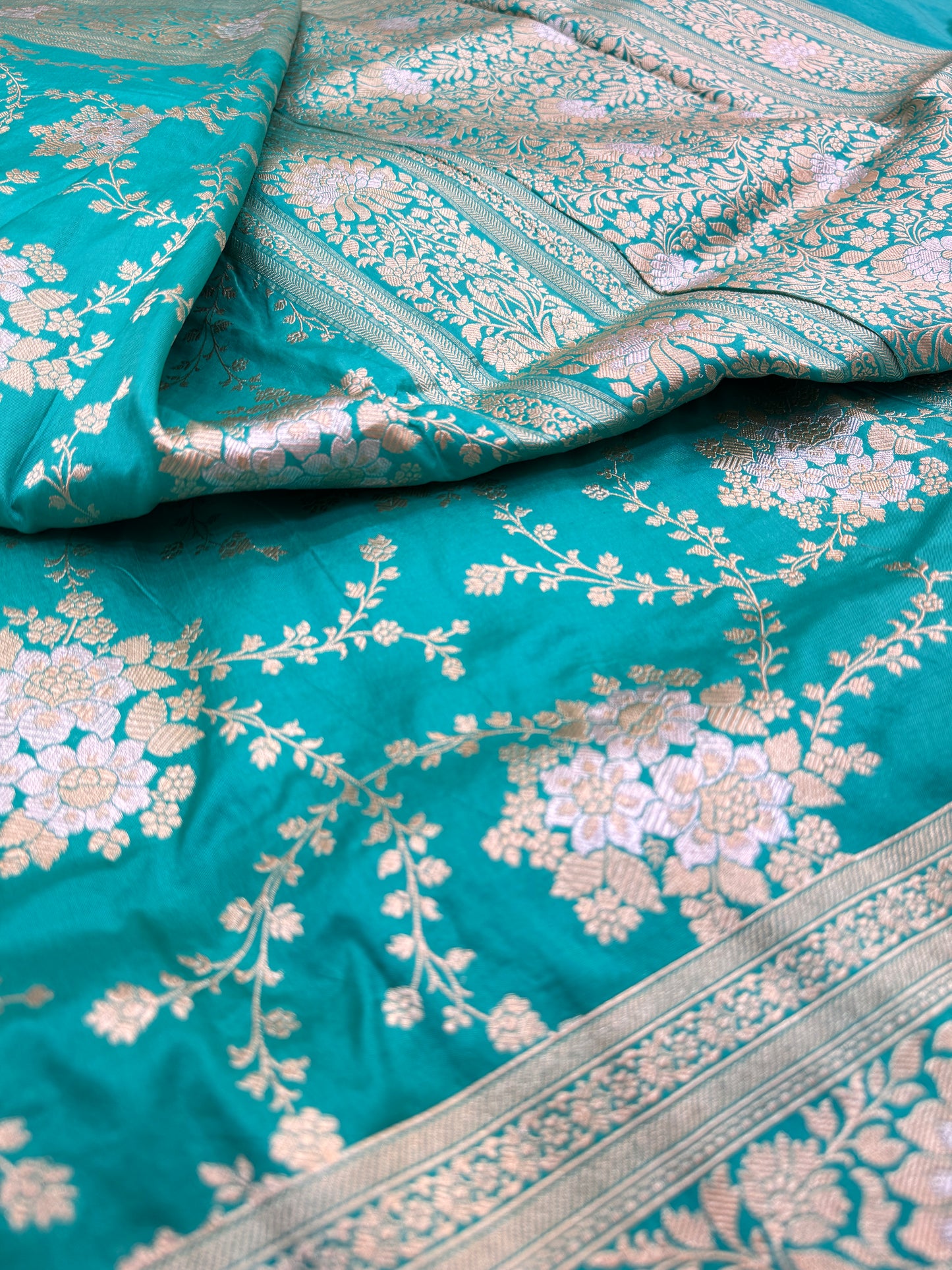 Pure Banarasi Katan Silk Sona Mina Jaal Saree
