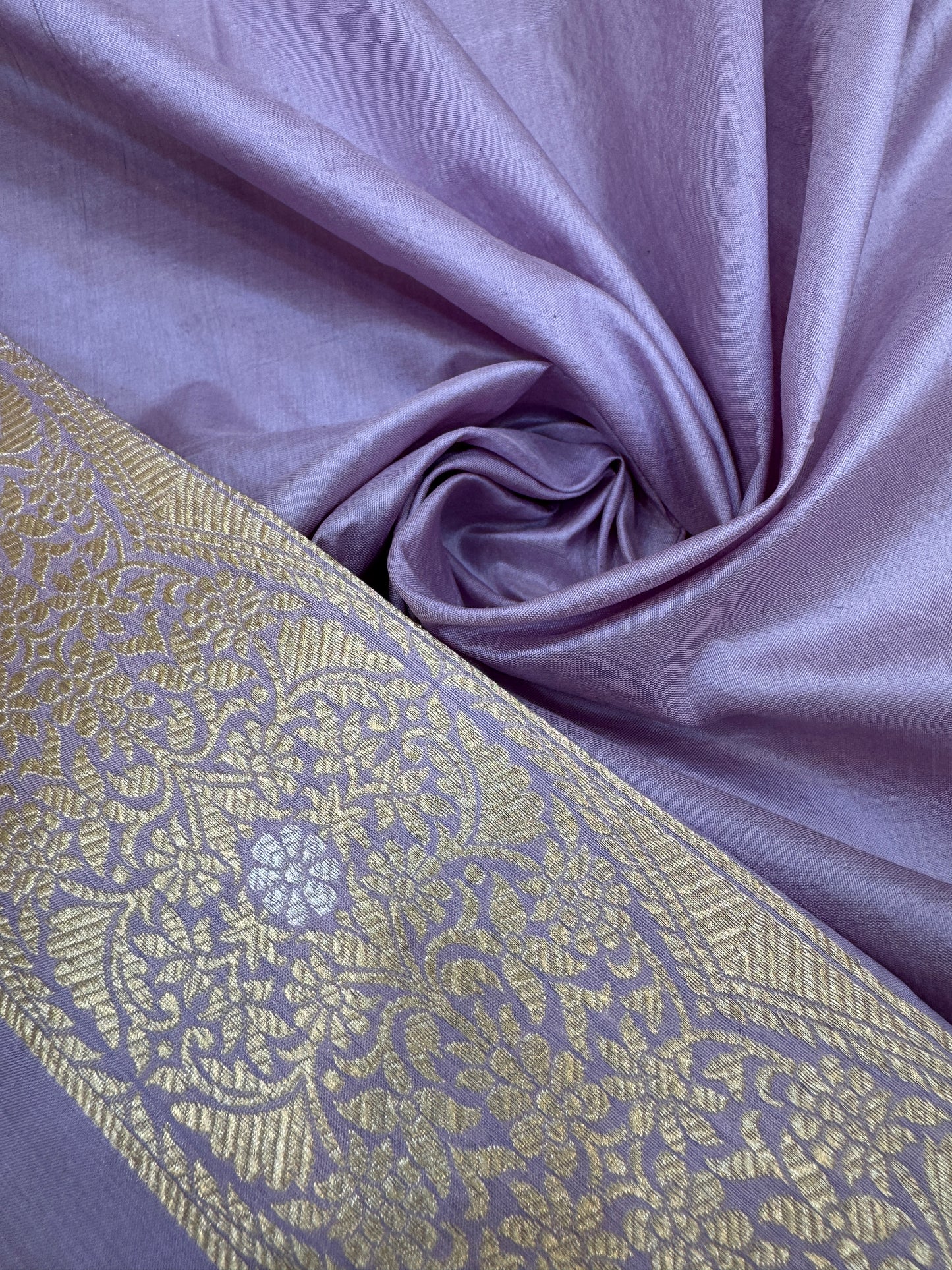 Pure Banarasi Katan Silk Sona Mina Jaal Saree