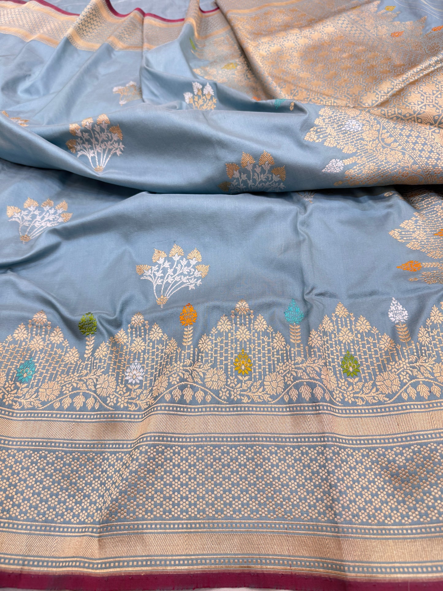 Pure Banarasi Katan Silk Kadhwa Buti Saree
