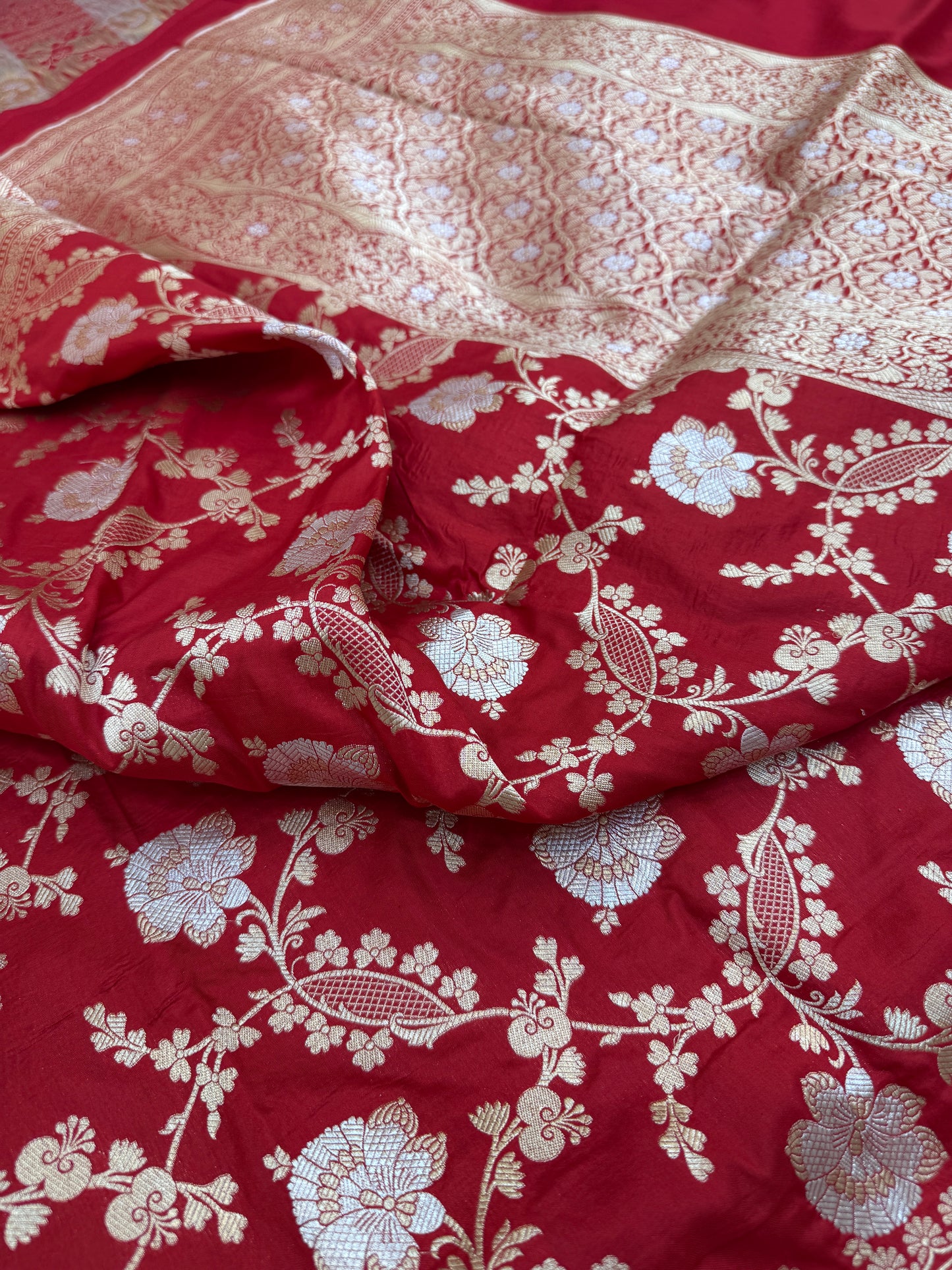 Pure Banarasi Katan Silk Sona Mina Jaal Saree