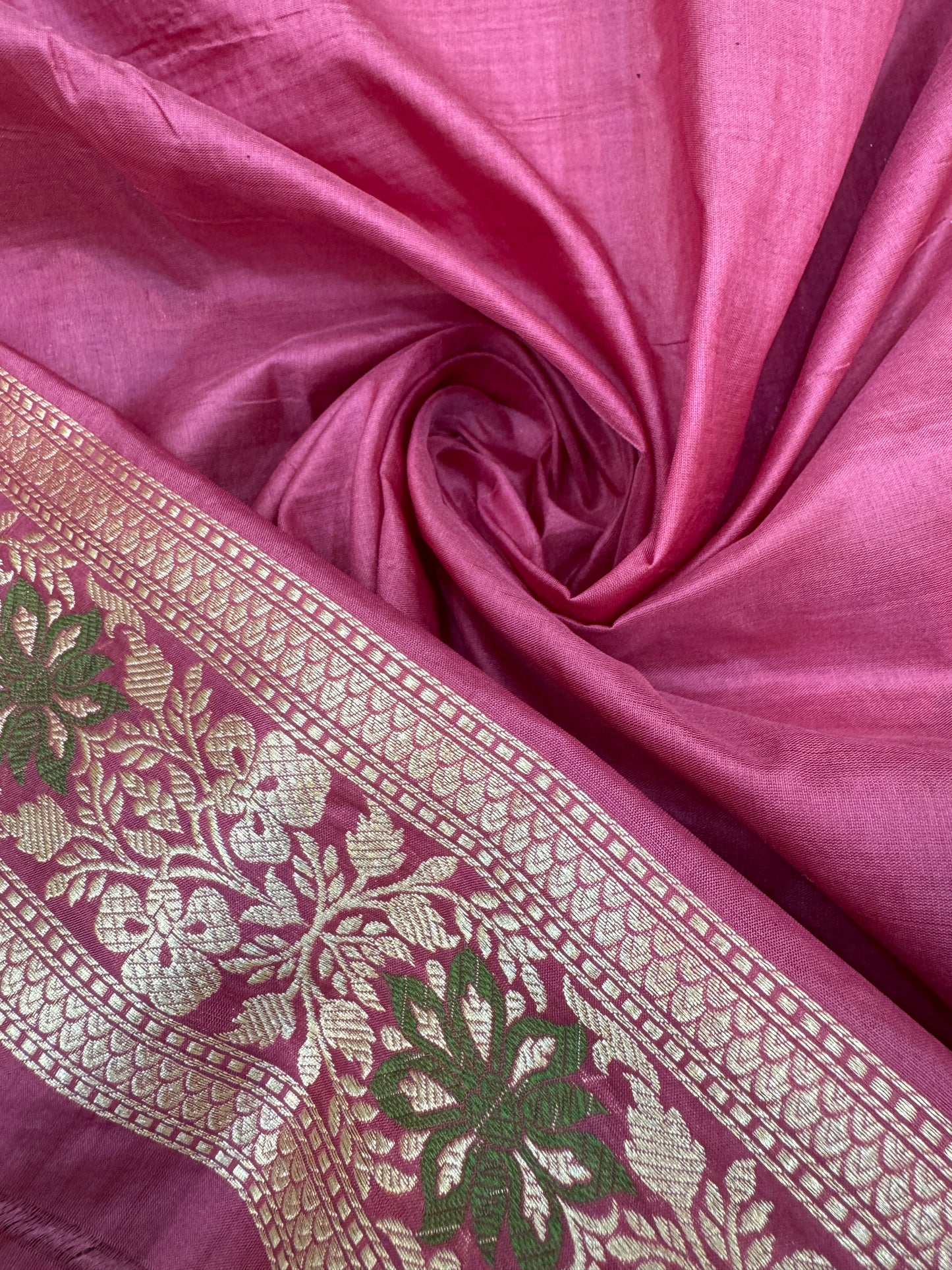 Pure Banarasi Katan Silk Meena Jaal Saree