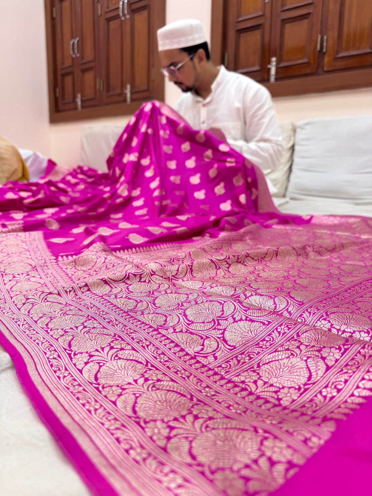 Pure Banarasi Katan Silk Buti Saree