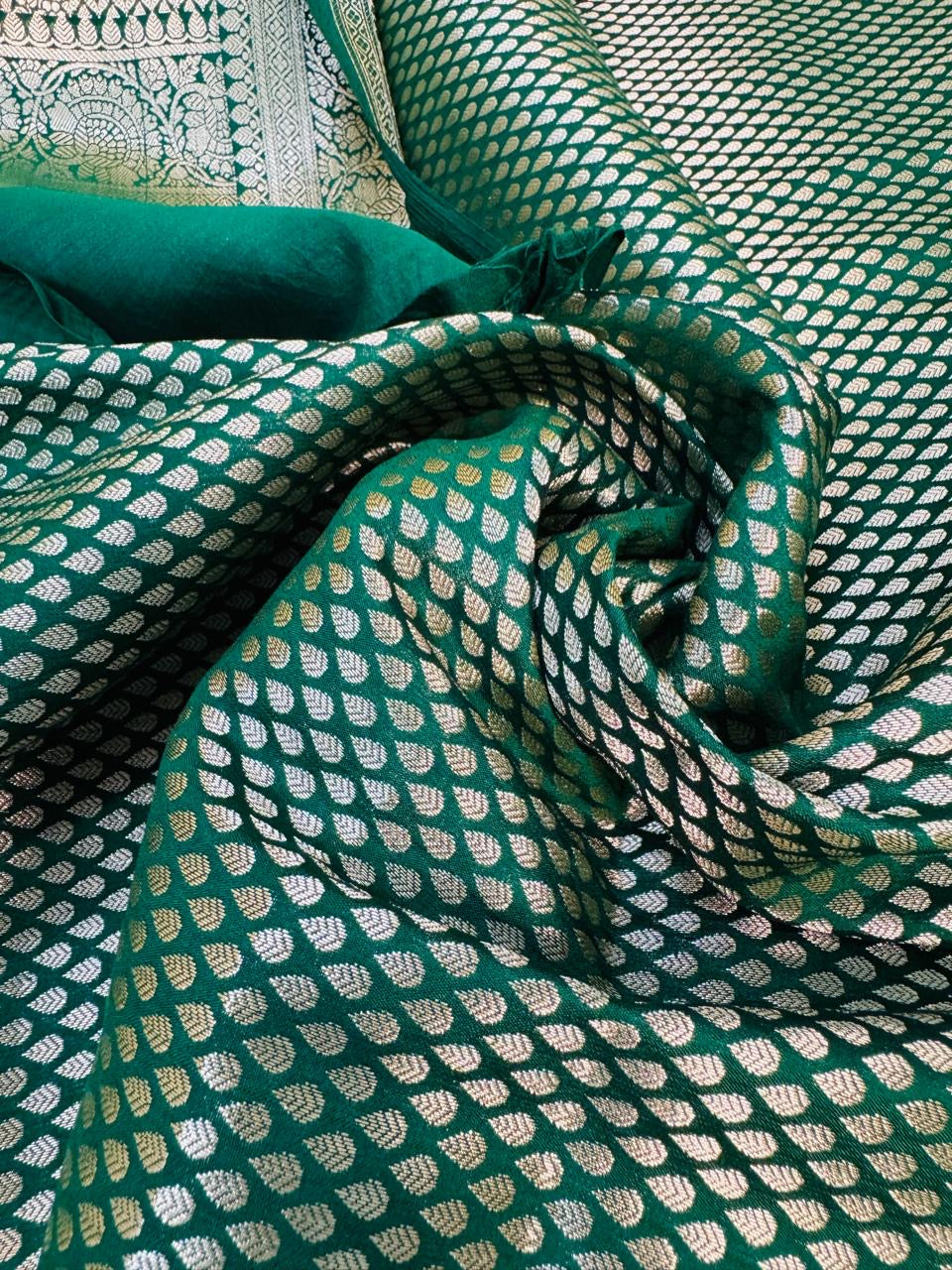 Pure Banarasi Chiniya Tissue Brocade Saree