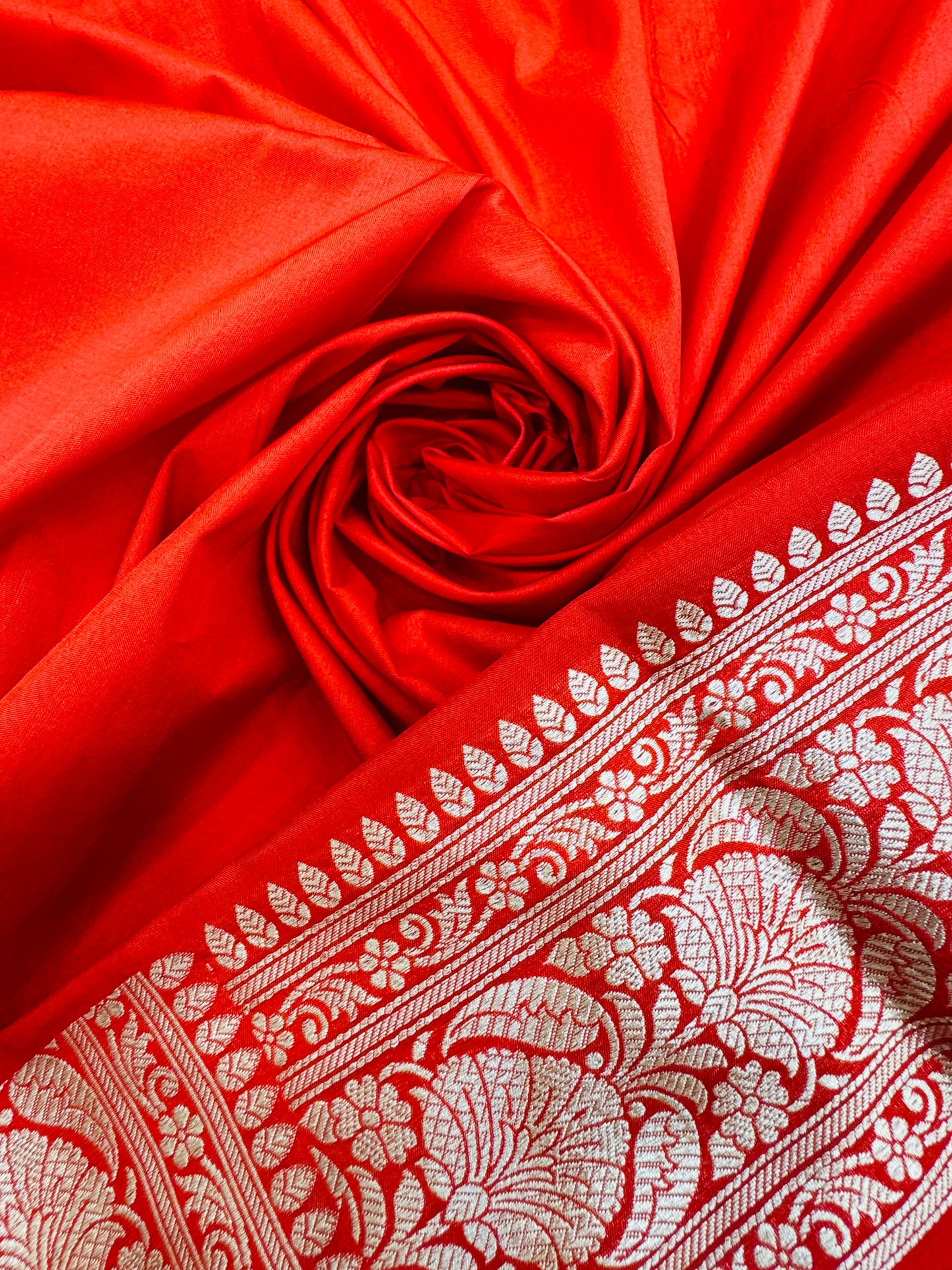 Pure Banarasi Katan Silk Buti Saree