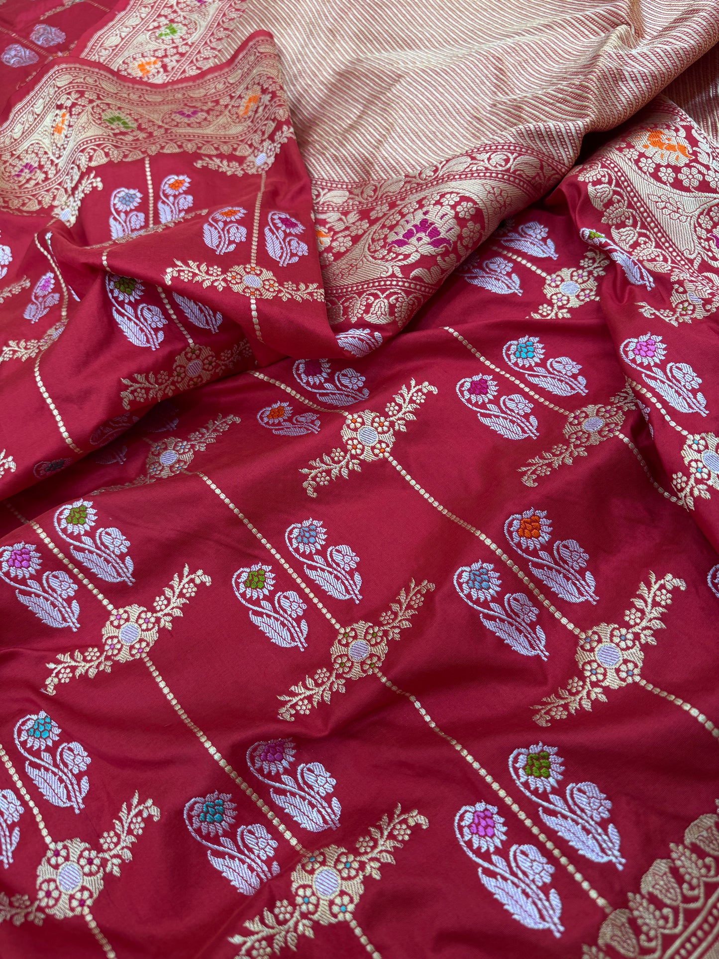 Pure Banarasi Katan Silk Kadhwa Buti-Stripes Saree
