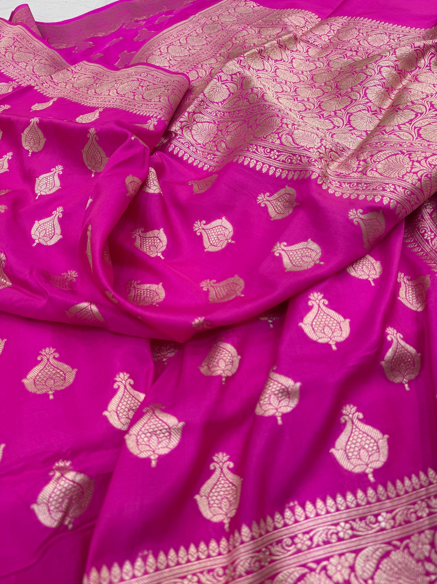 Pure Banarasi Katan Silk Buti Saree
