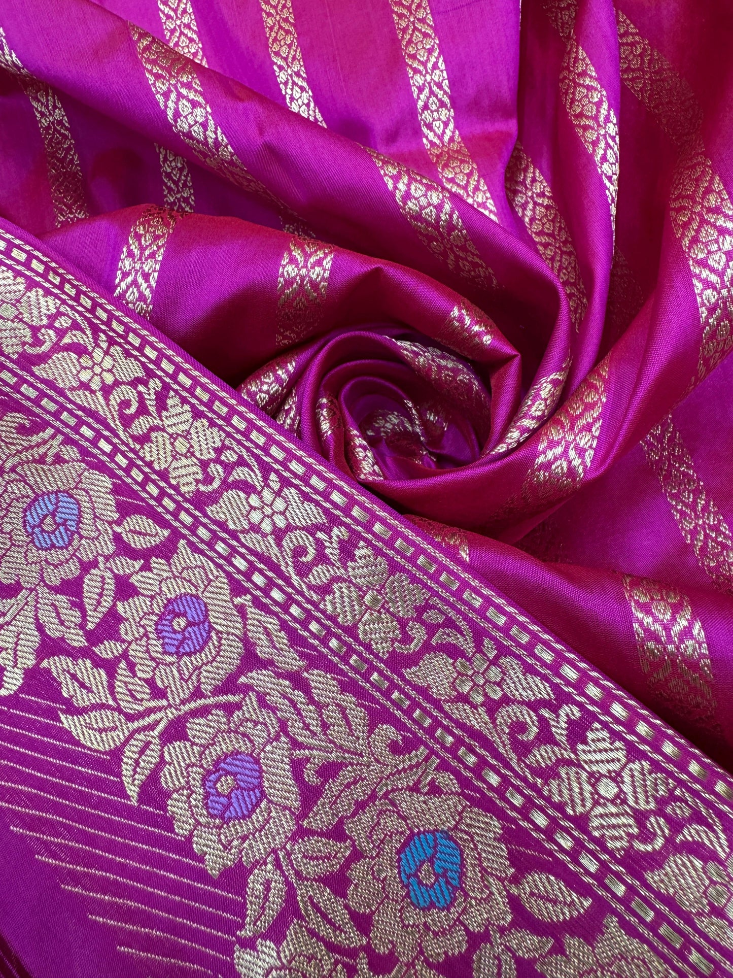 Pure Banarasi Katan Silk Kadhwa Mina Jaal Saree