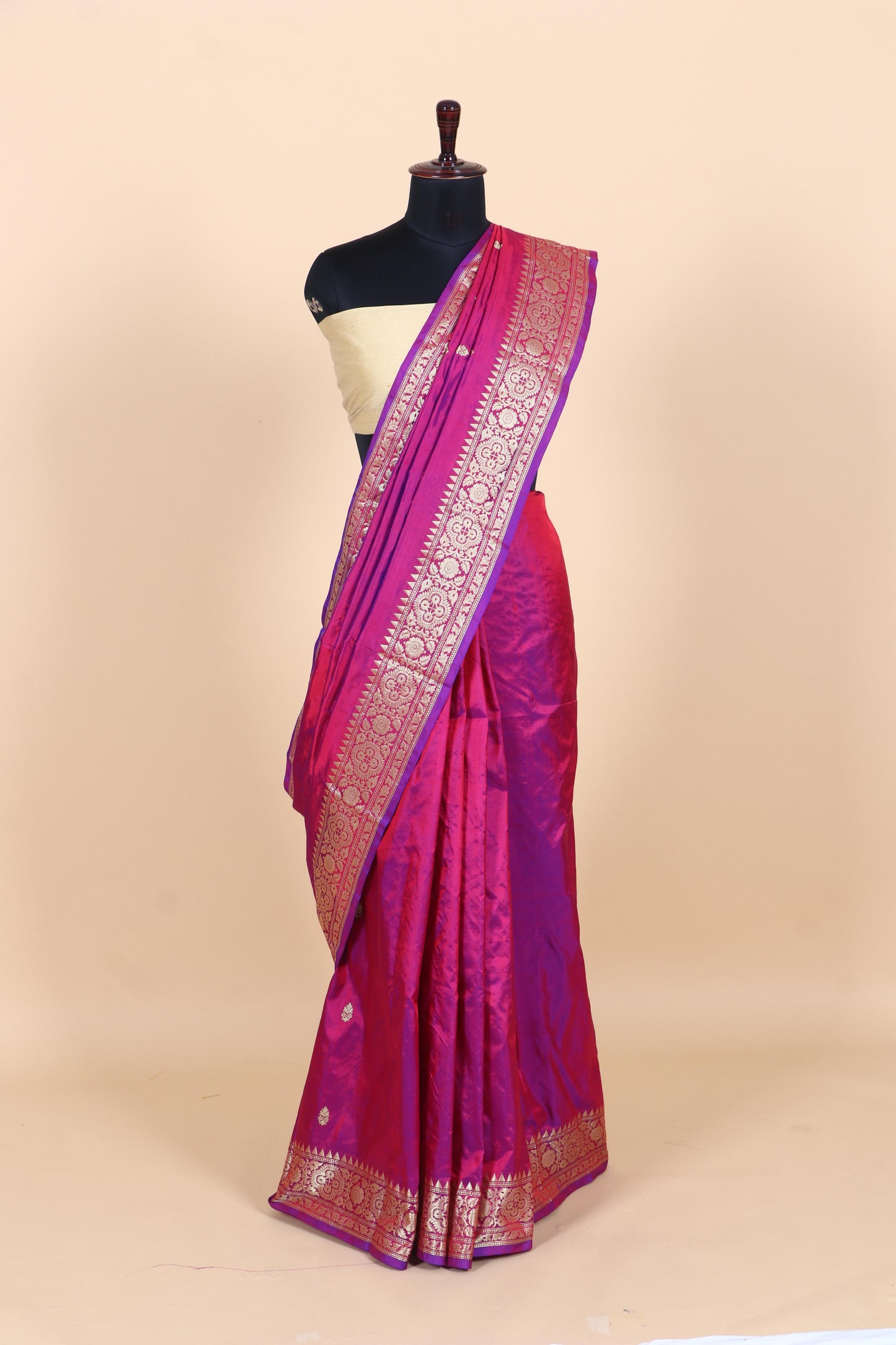Pure Katan Silk Kadhwa Buti Banarasi Saree