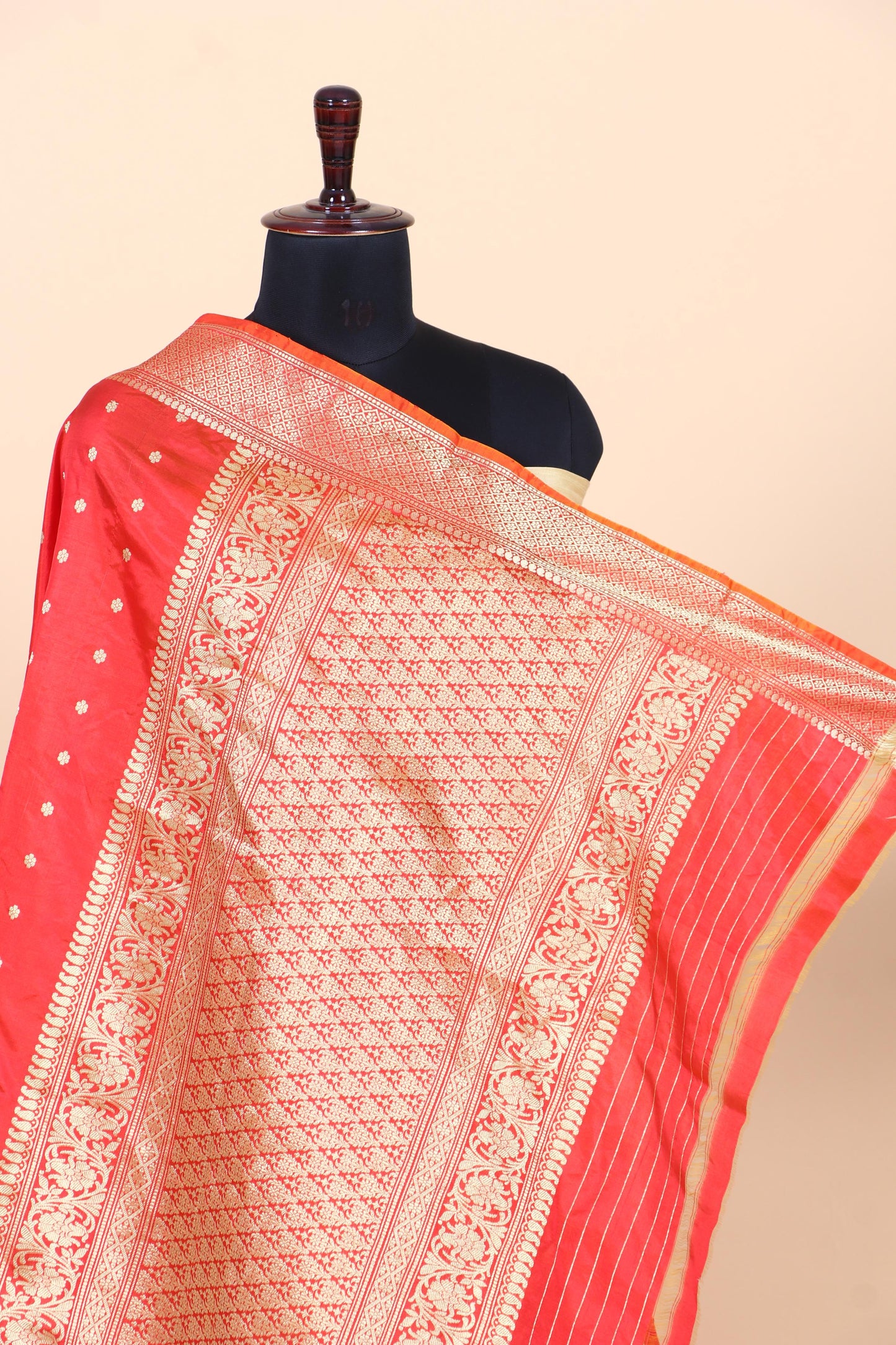 Pure Katan Silk Chunri Buti Banarasi Saree
