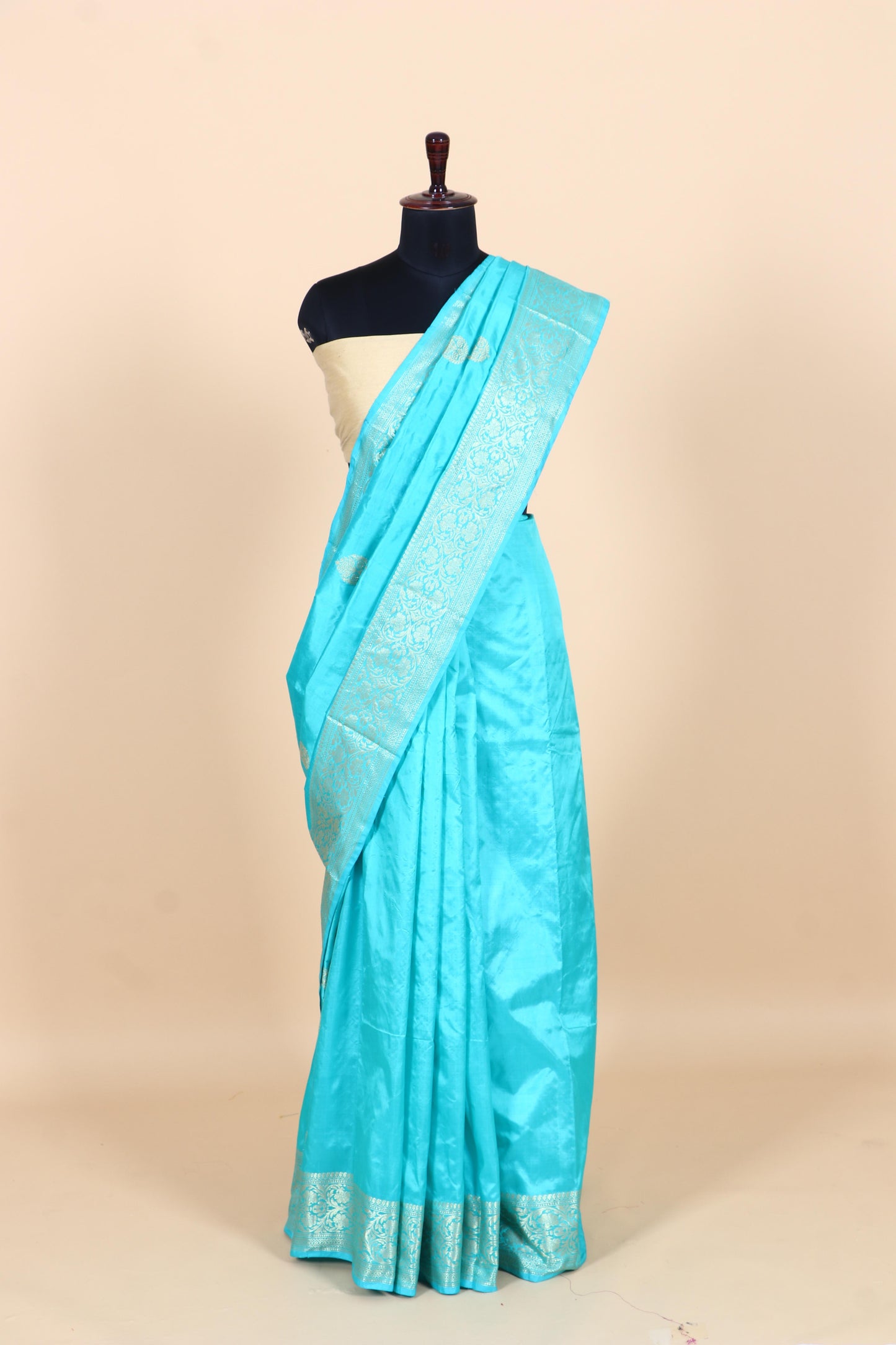 Pure Katan Silk Kadhwa Buti Banarasi Saree