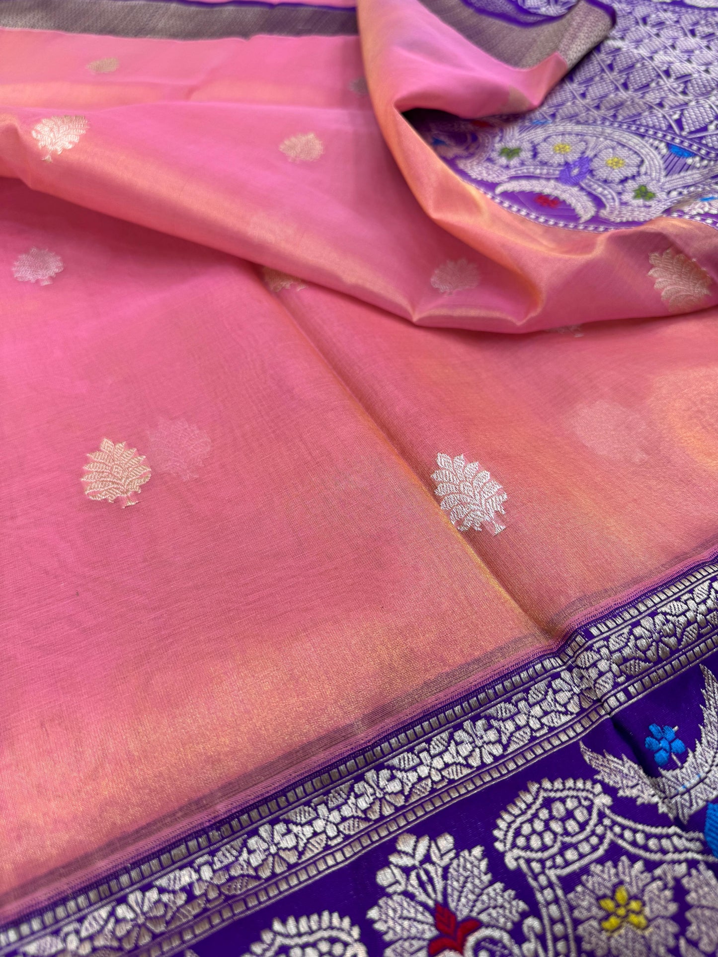 Pure Banarasi Katan Tissue Silk Kadiyal Border Saree