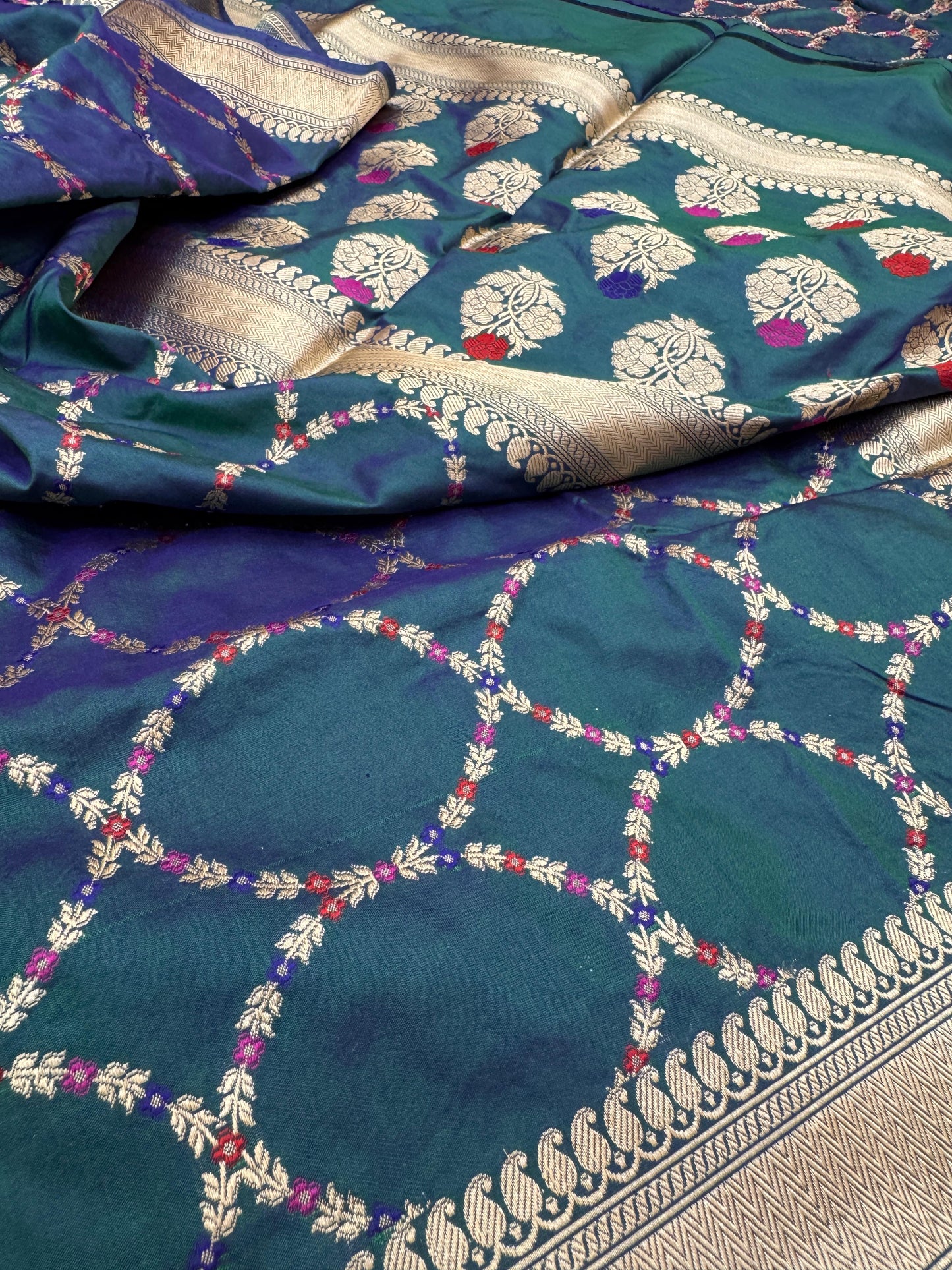 Pure Banarasi Katan Silk Jaal Saree