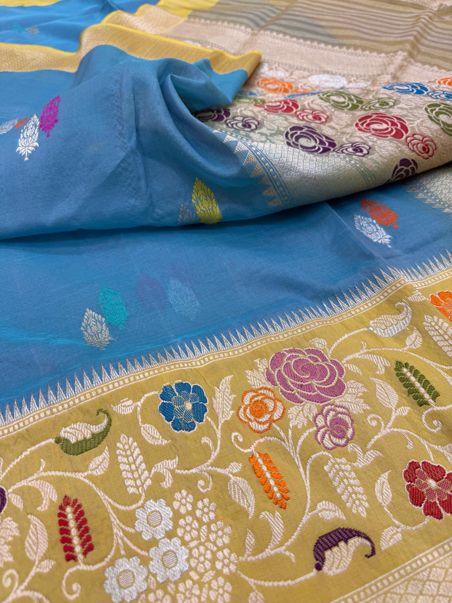Pure Banarasi Katan Tissue Silk Kadiyal Border Saree