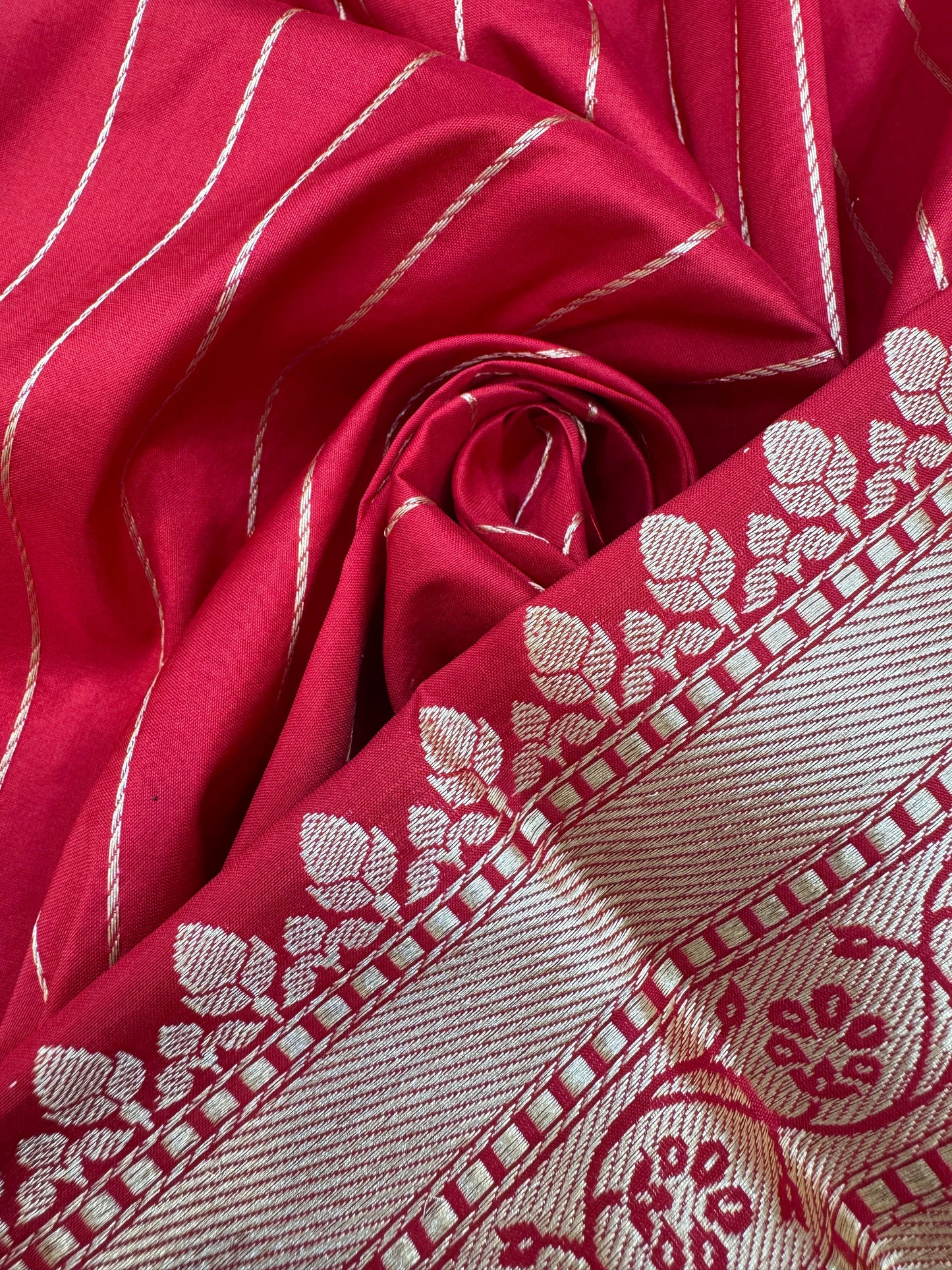 Pure Banarasi Katan Silk Kadhwa Buta Saree