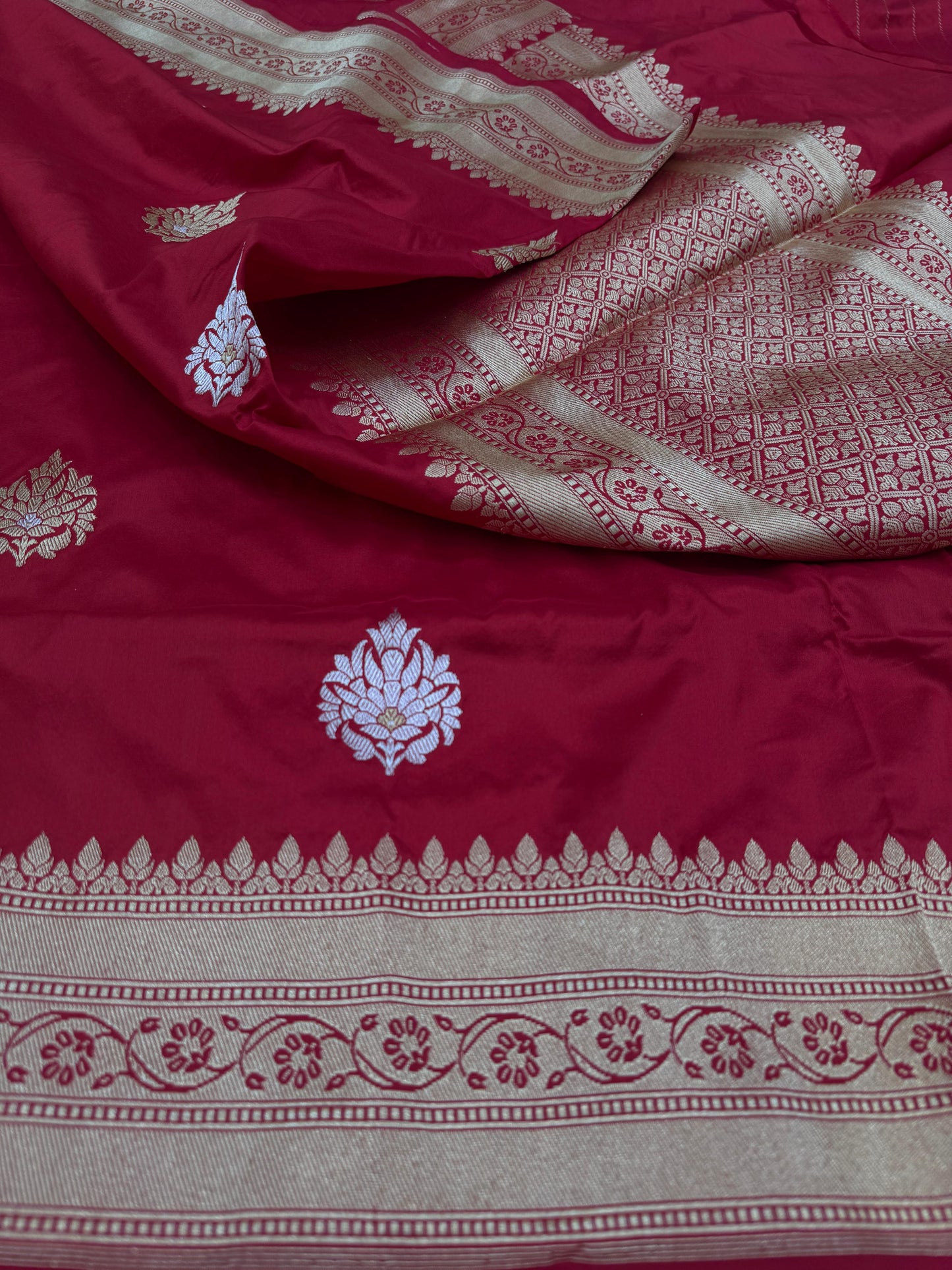 Pure Banarasi Katan Silk Kadhwa Buta Saree