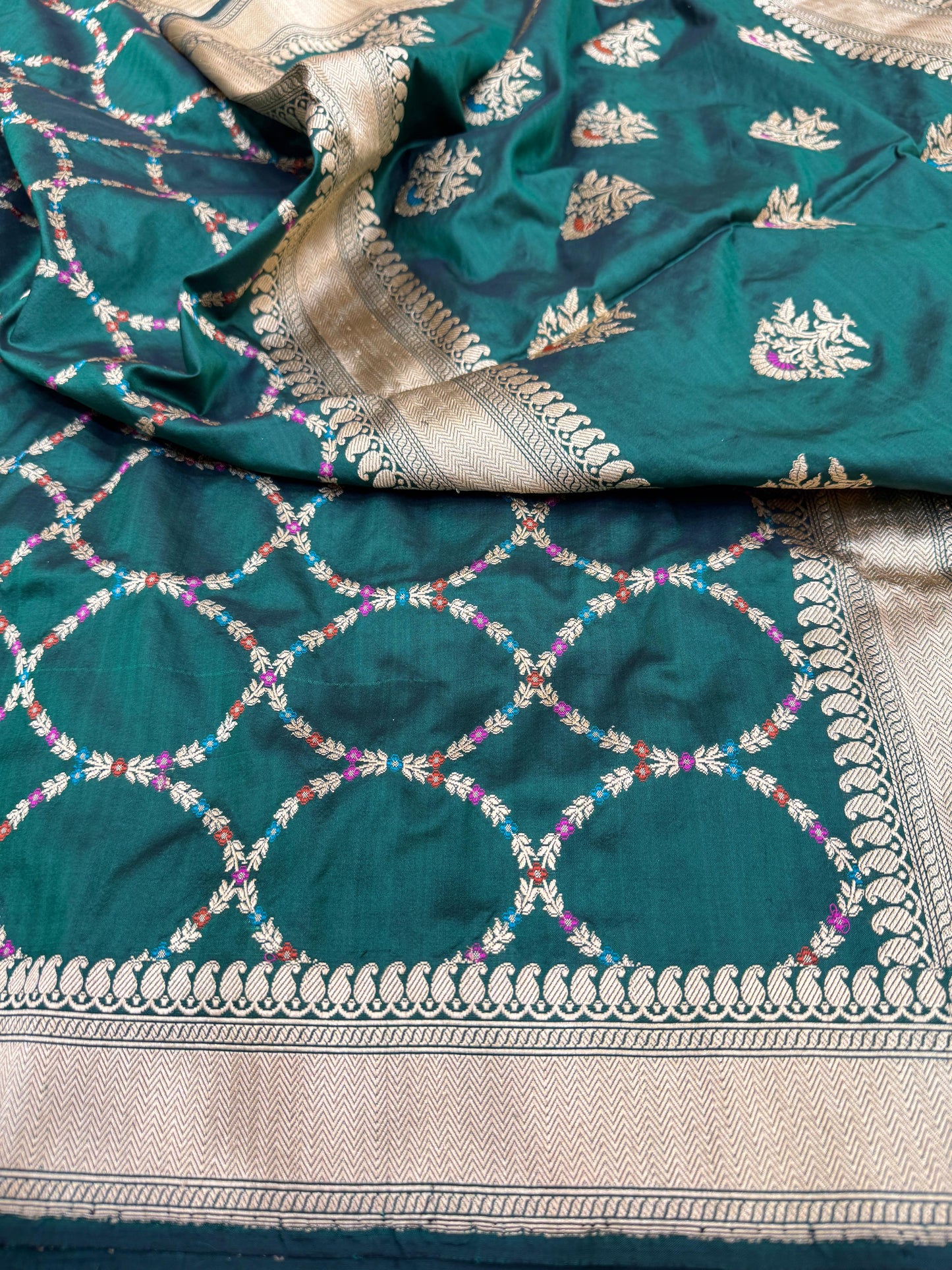 Pure Banarasi Katan Silk Jaal Saree