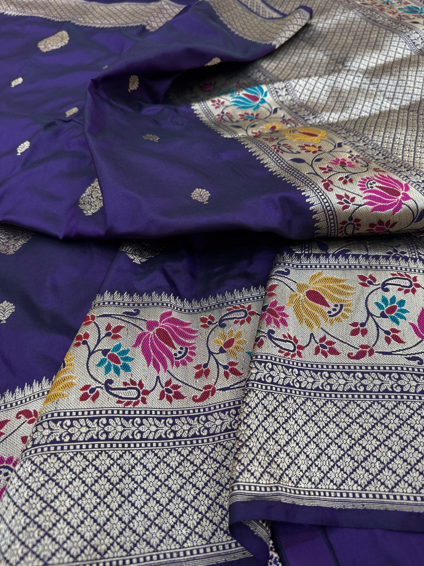 Pure Banarasi Katan Silk Kadiyal Border Saree