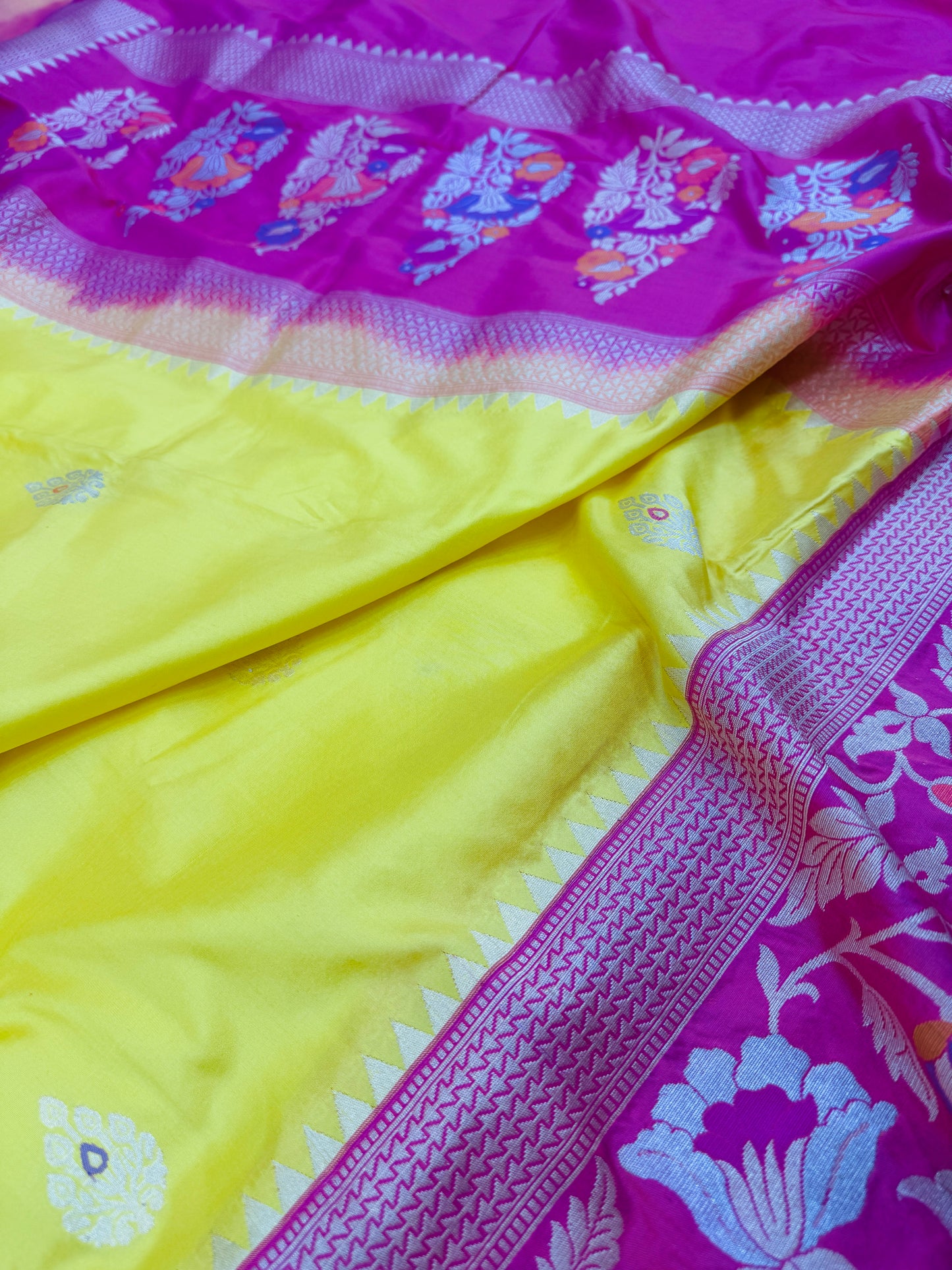 Pure Banarasi Katan Silk Kadhwa Mina Buta Saree