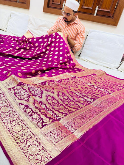 Pure Banarasi Satin Tanchoi Buti Saree