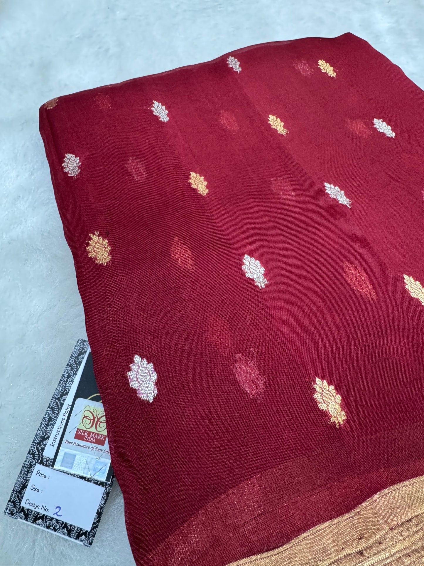 Pure Banarasi Kora Silk Kadhwa Buta Saree