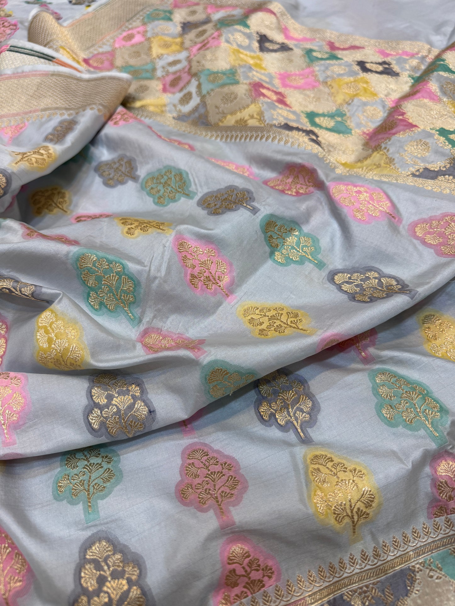 Pure Banarasi Katan Silk Rangkaat Saree